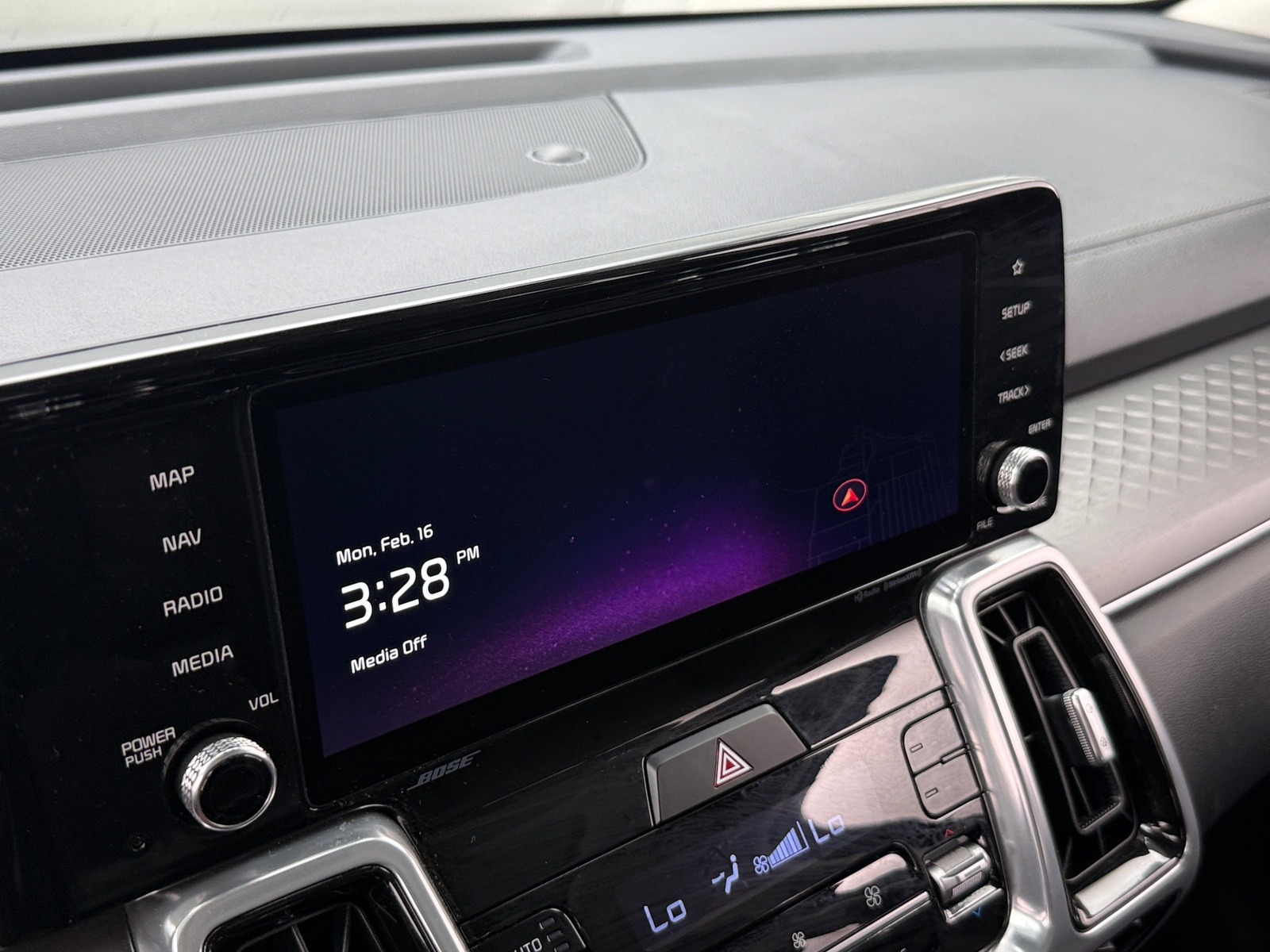 Thumbnail: 2023 Kia Sorento - 3