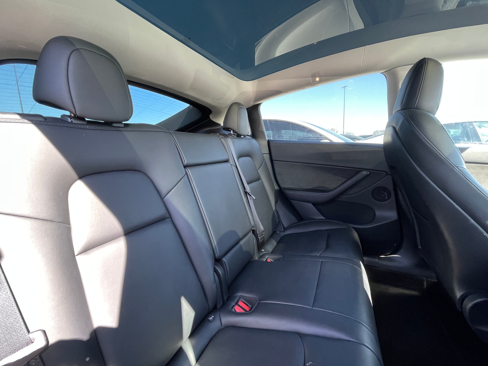 Thumbnail: 2022 Tesla Model Y - 5