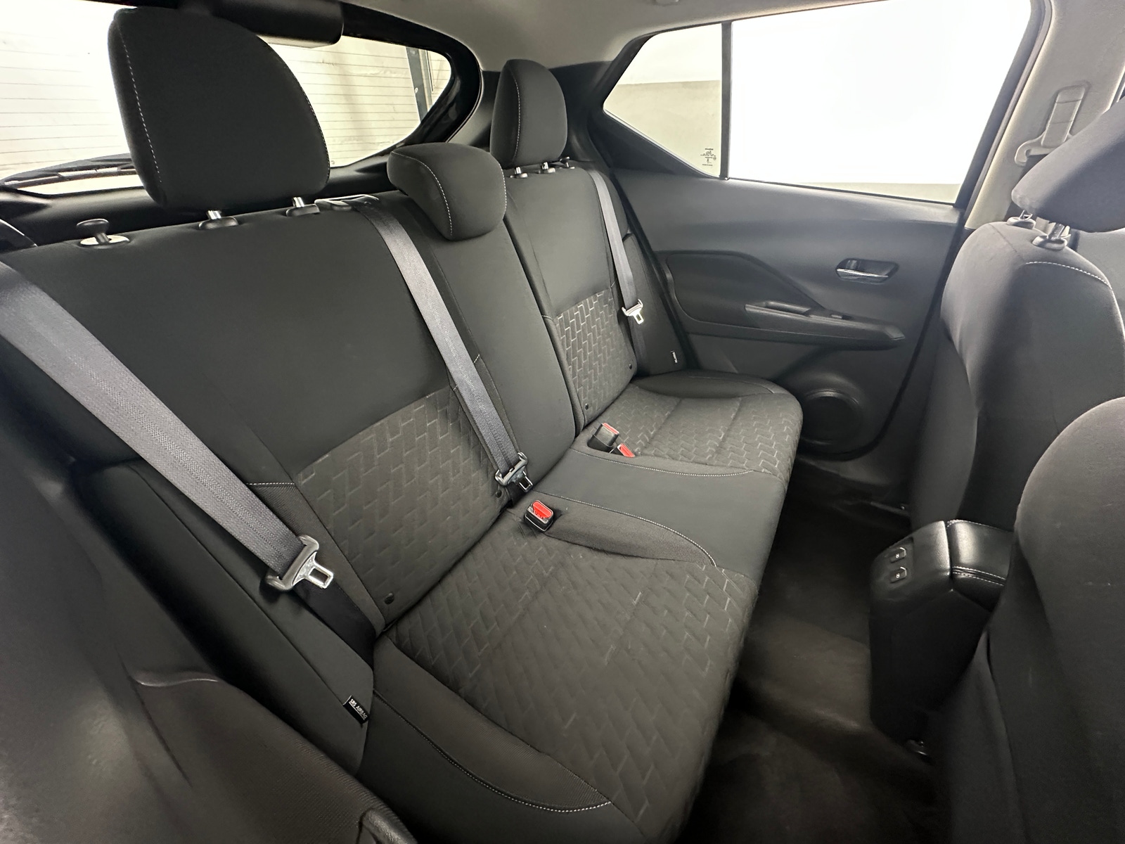 Thumbnail: 2023 Nissan Kicks - 6