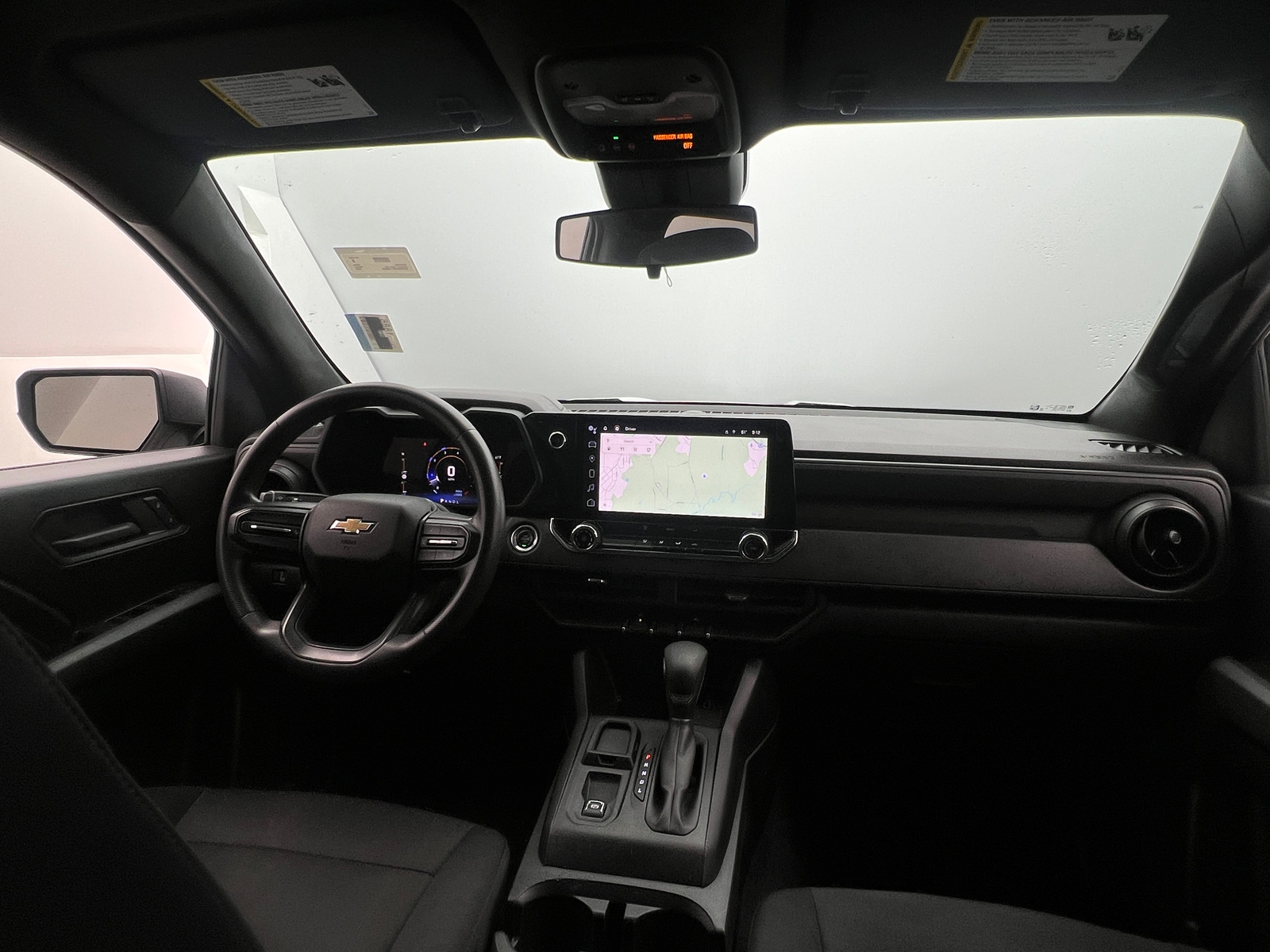 Thumbnail: 2023 Chevrolet Colorado - 3