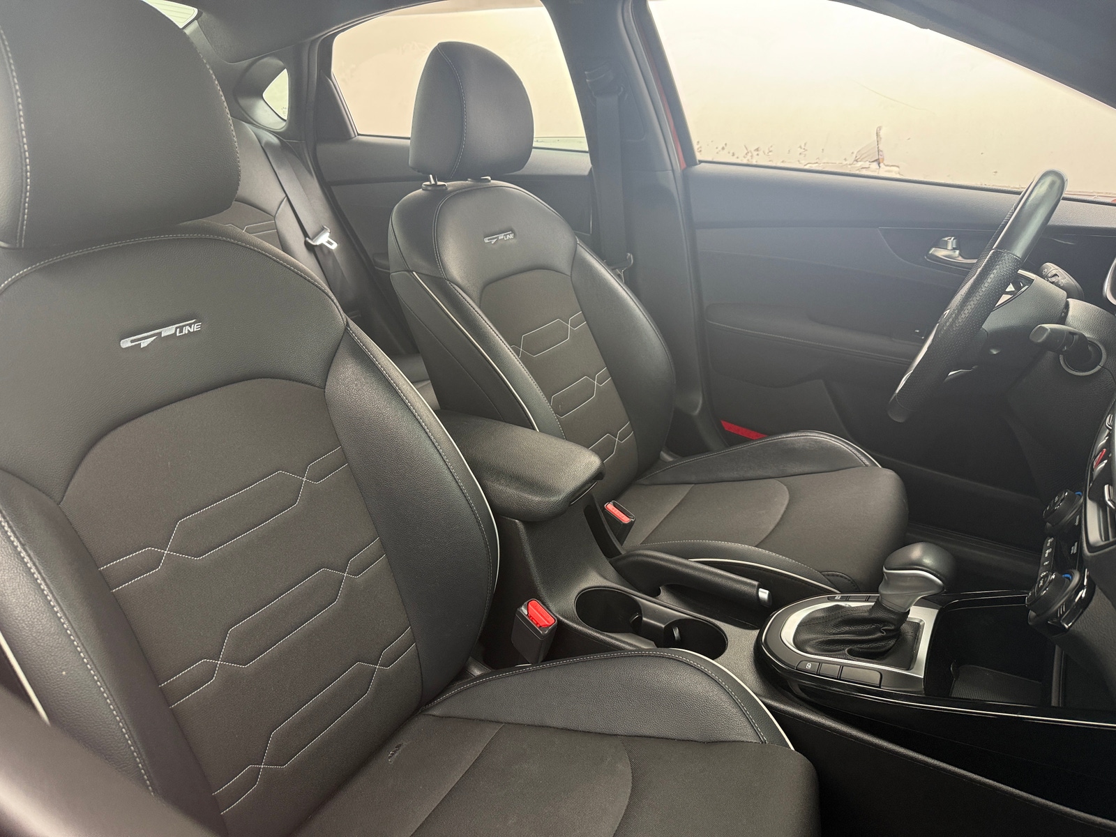 Thumbnail: 2023 Kia Forte - 2