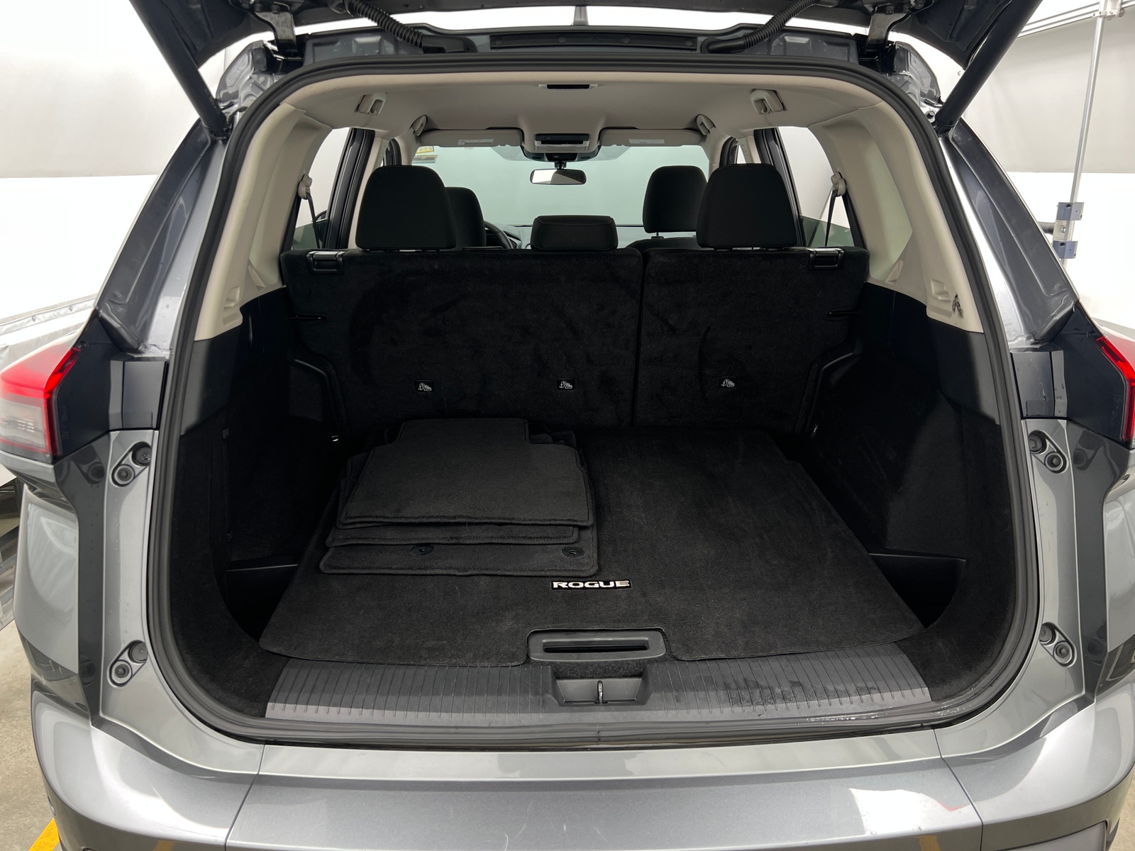 Thumbnail: 2025 Nissan Rogue - 7