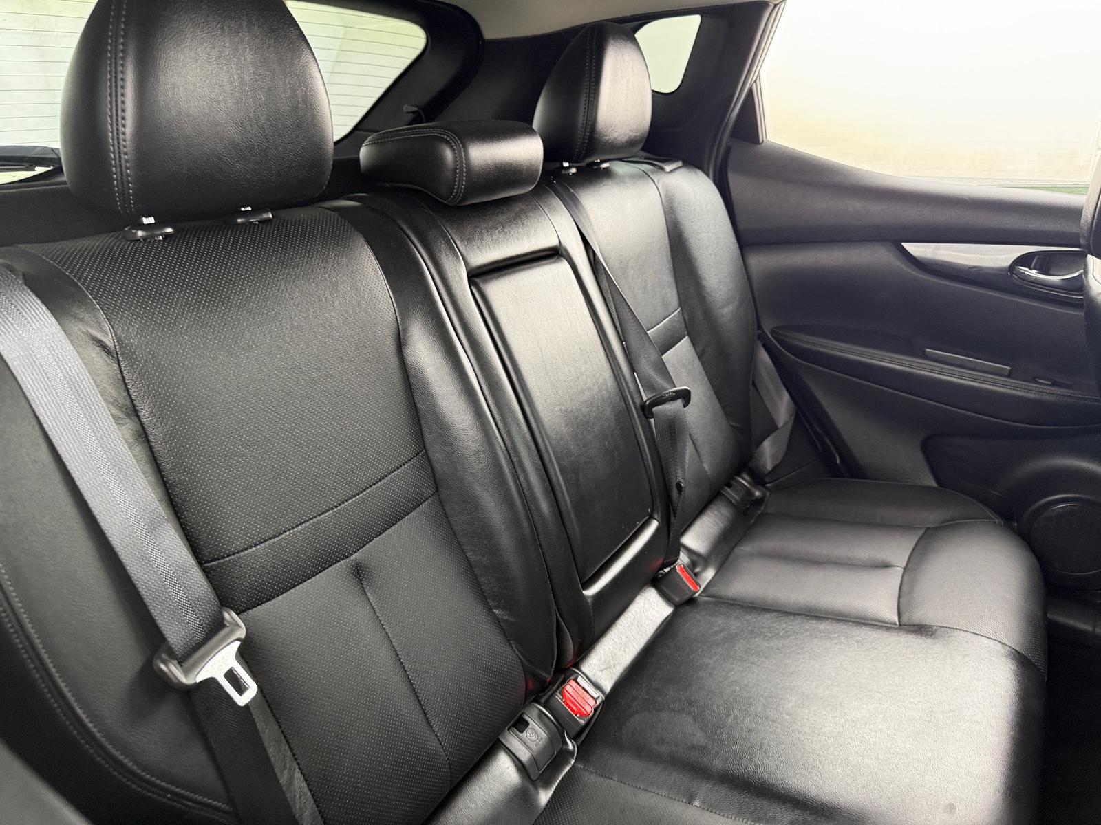 Thumbnail: 2017 Nissan Rogue Sport - 5