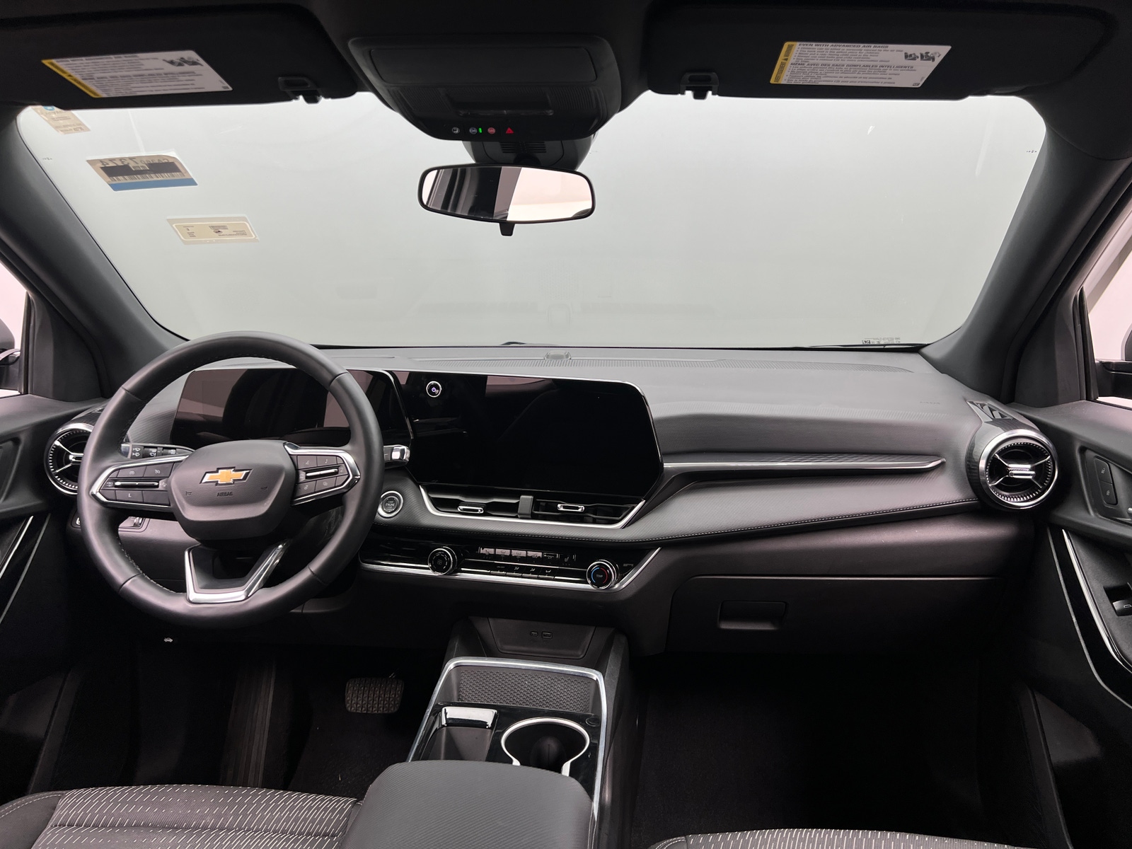 Thumbnail: 2025 Chevrolet Equinox - 3