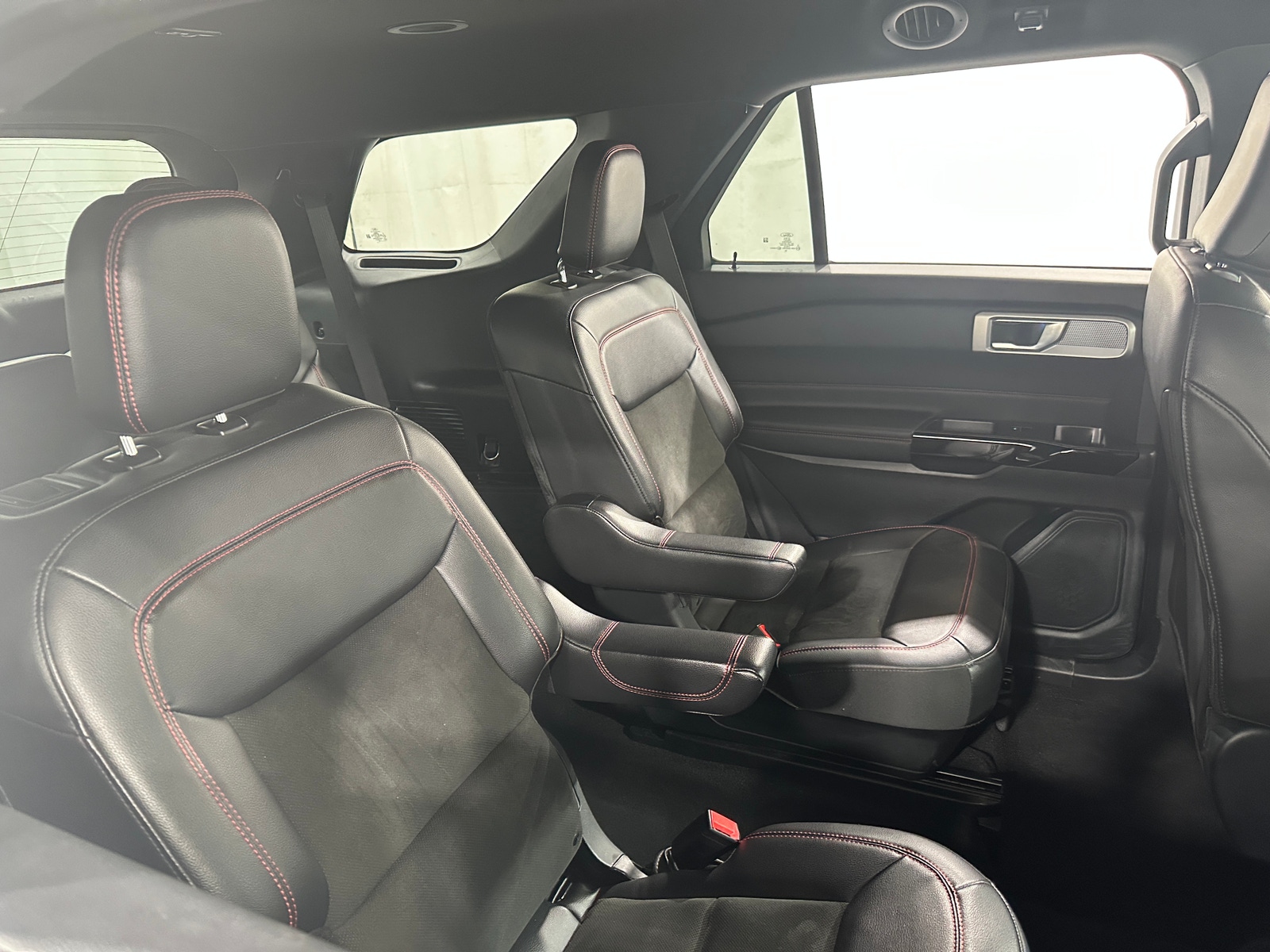 Thumbnail: 2023 Ford Explorer - 5