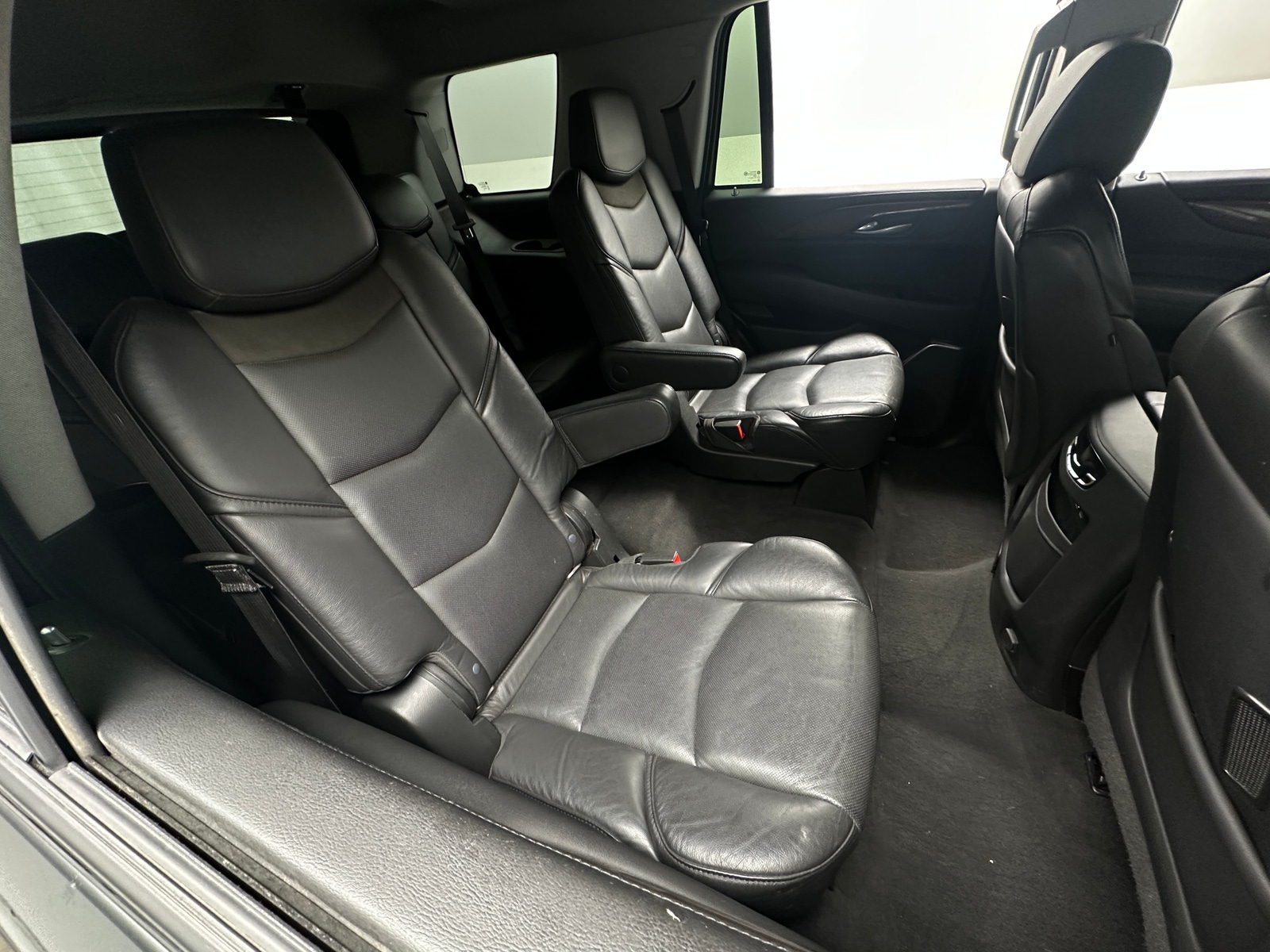 Thumbnail: 2020 Cadillac Escalade - 5