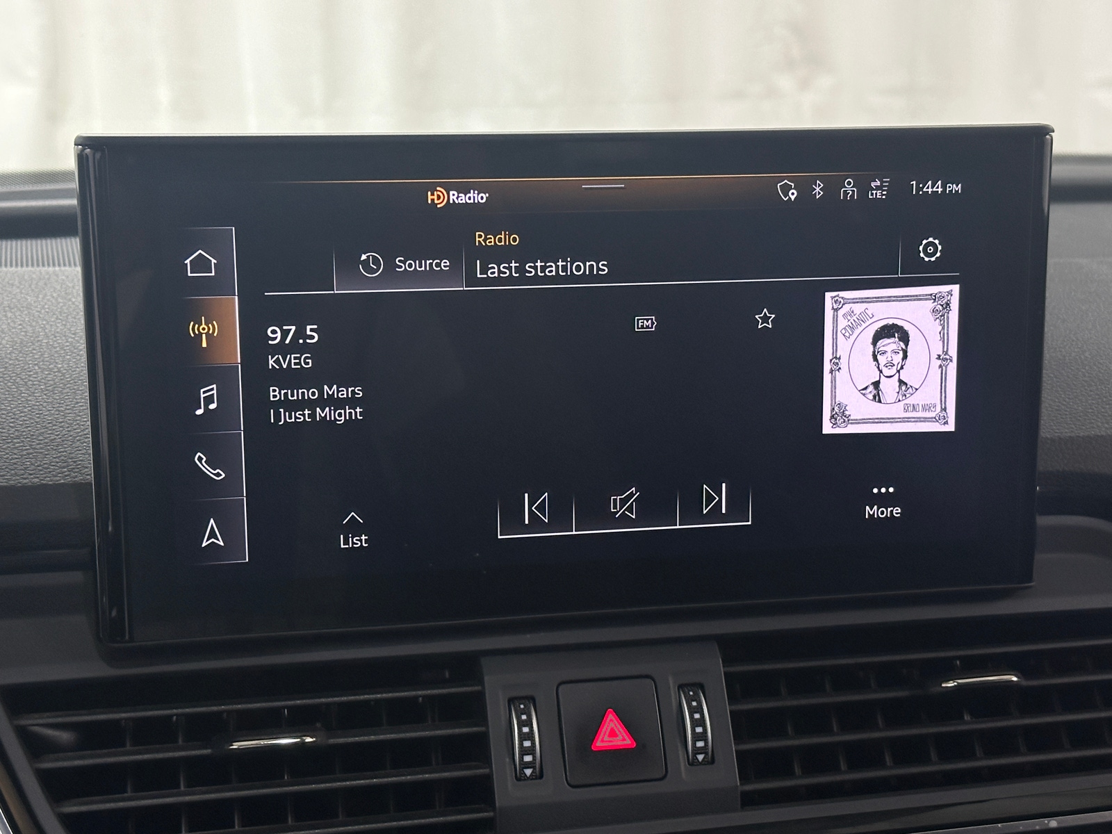 Thumbnail: 2023 Audi Q5 - 3