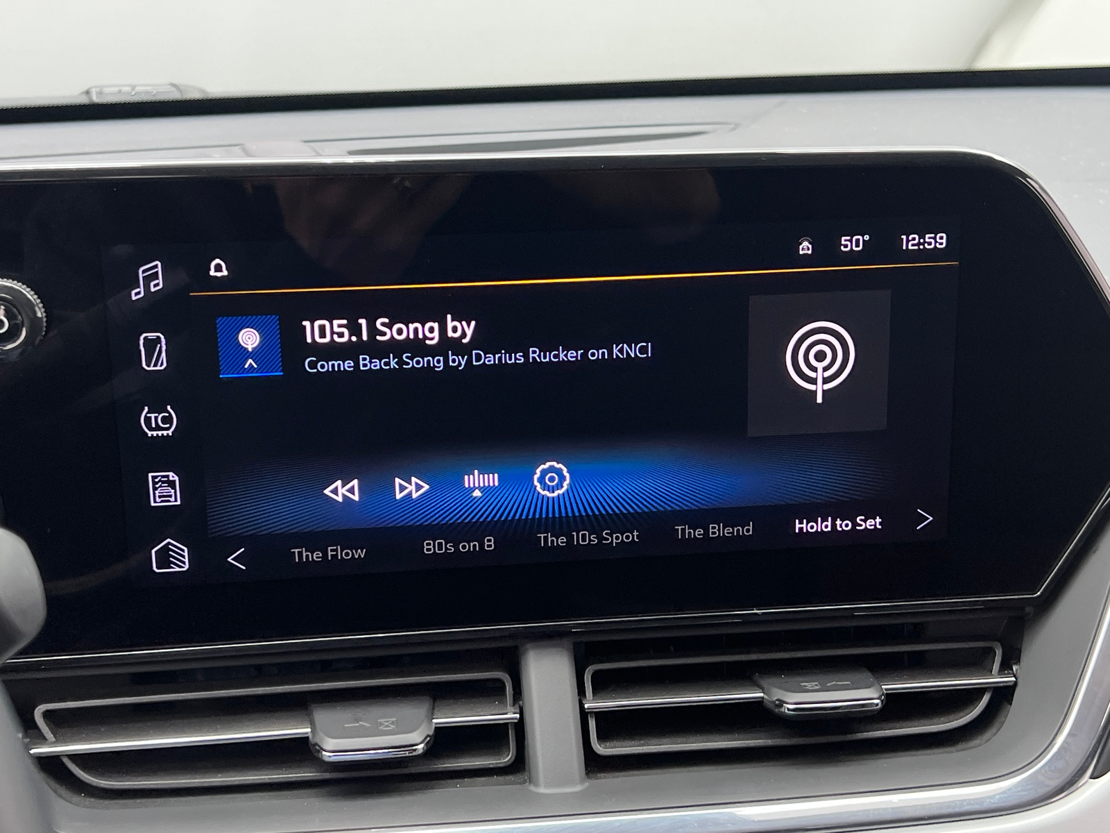 Thumbnail: 2025 Chevrolet Trax - 4