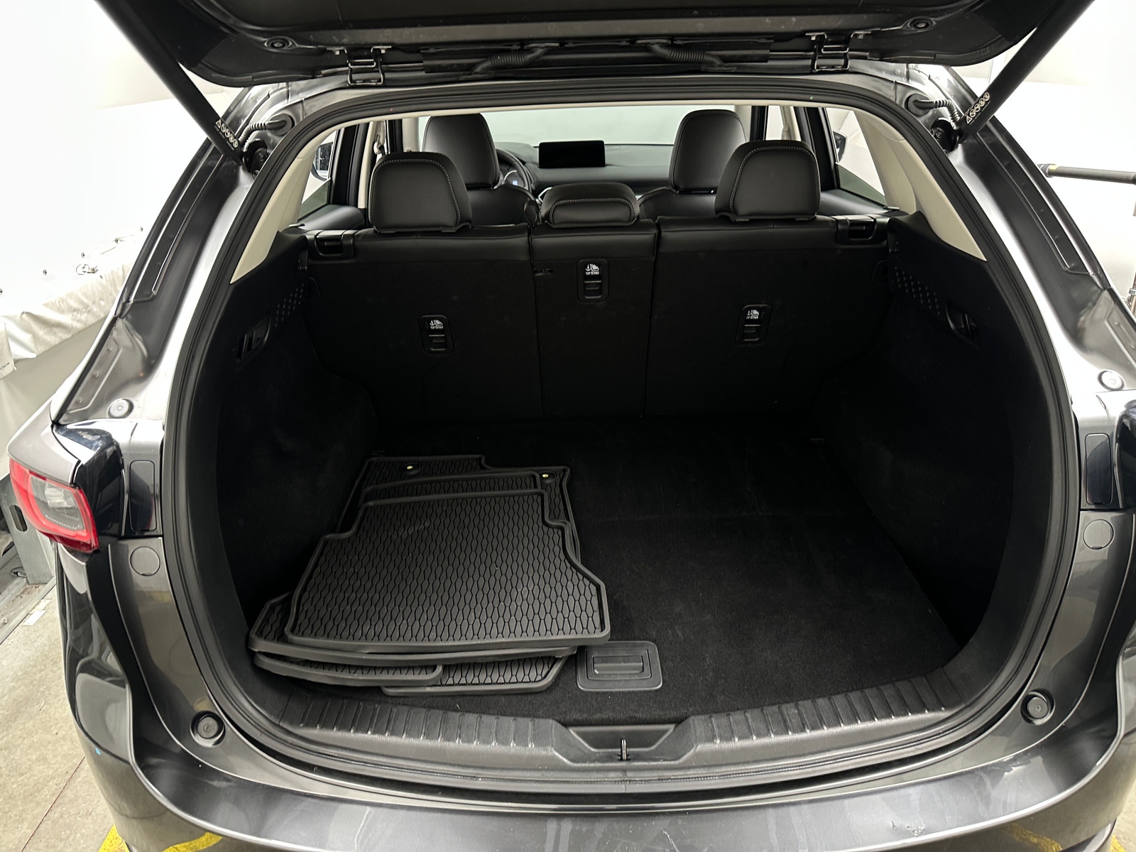 Thumbnail: 2025 Mazda CX-5 - 6