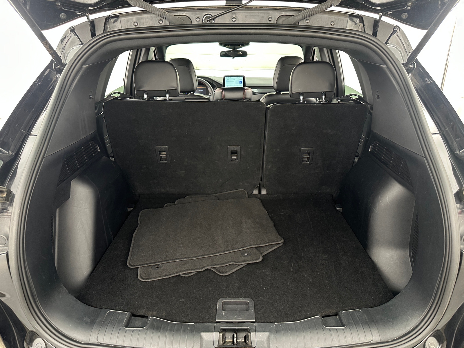 Thumbnail: 2025 Ford Escape - 7