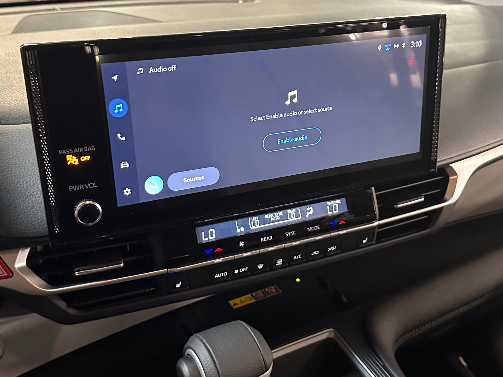 Thumbnail: 2025 Toyota Sienna - 3