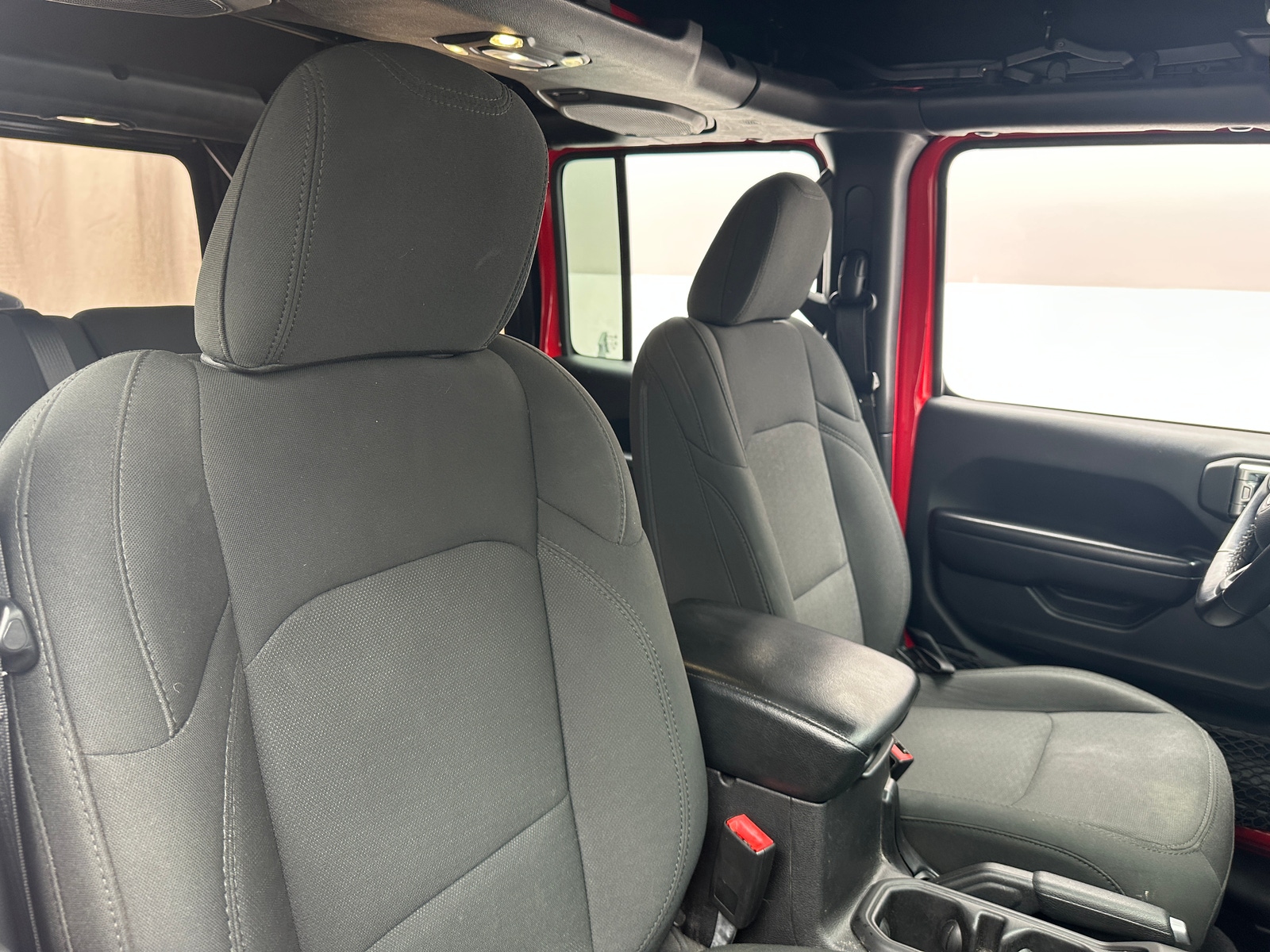 Thumbnail: 2019 Jeep Wrangler - 2