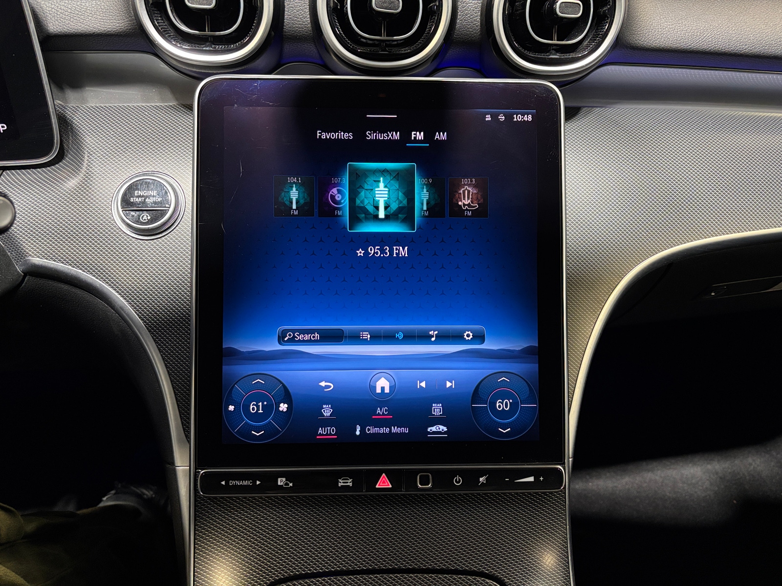 Thumbnail: 2024 Mercedes-Benz C-Class - 3