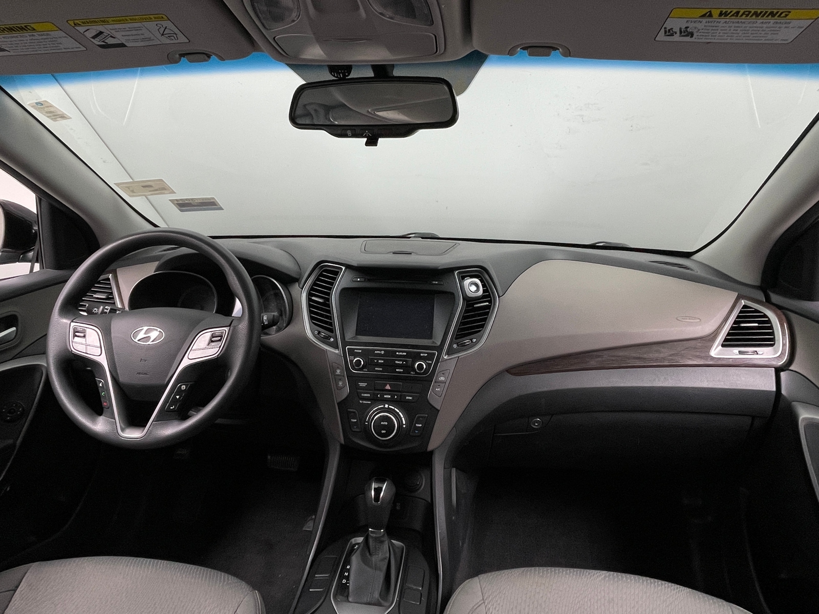 Thumbnail: 2017 Hyundai Santa Fe - 3