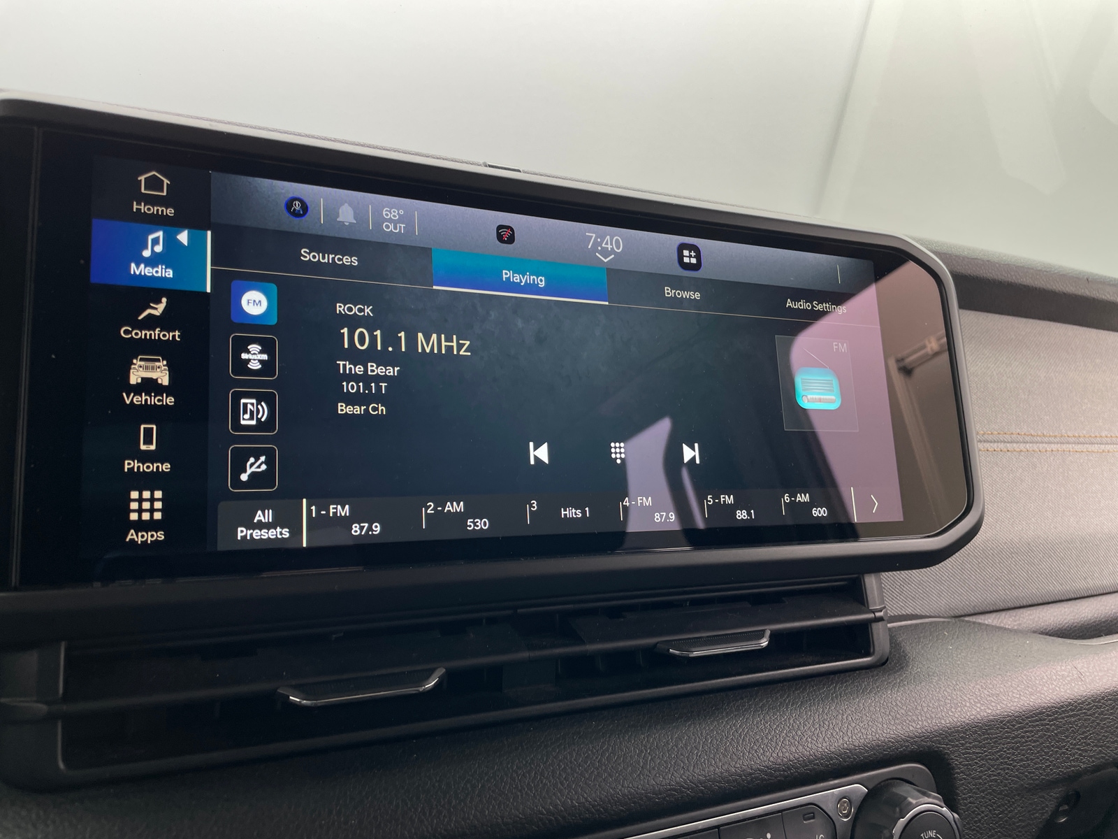 Thumbnail: 2024 Jeep Wrangler - 4