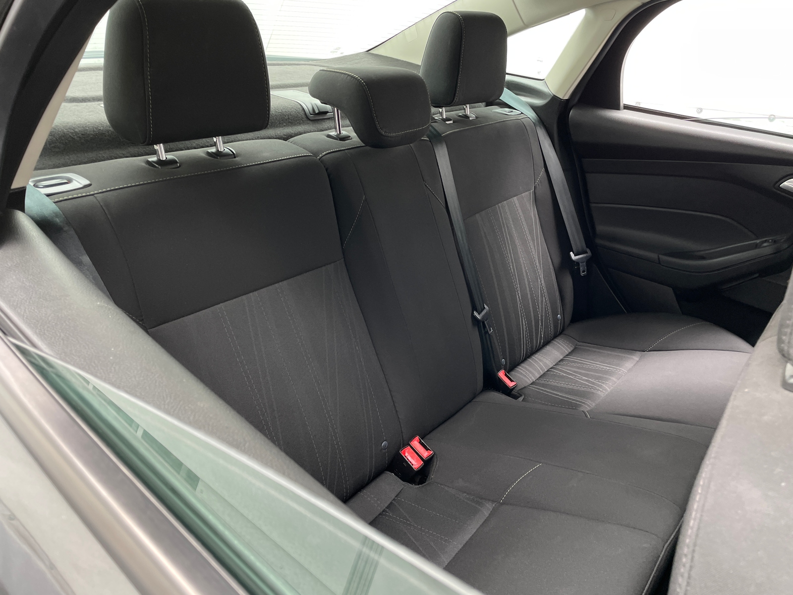 Thumbnail: 2016 Ford Focus - 6