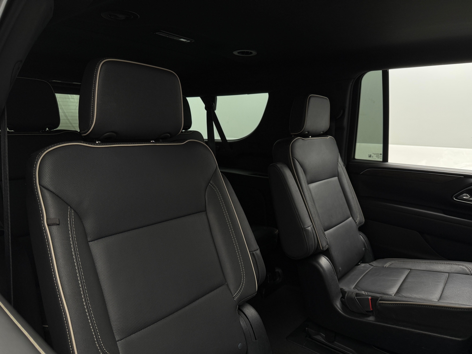 Thumbnail: 2023 Chevrolet Suburban - 5