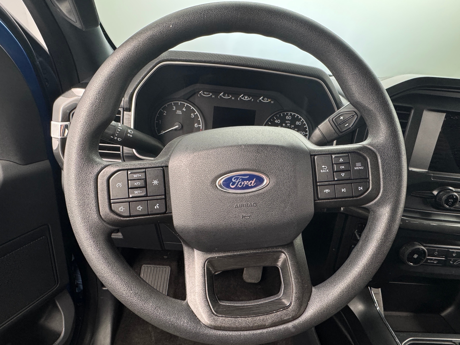 Thumbnail: 2021 Ford Econoline - 5