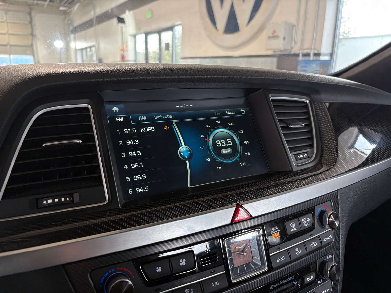 Thumbnail: 2018 Genesis G80 - 3