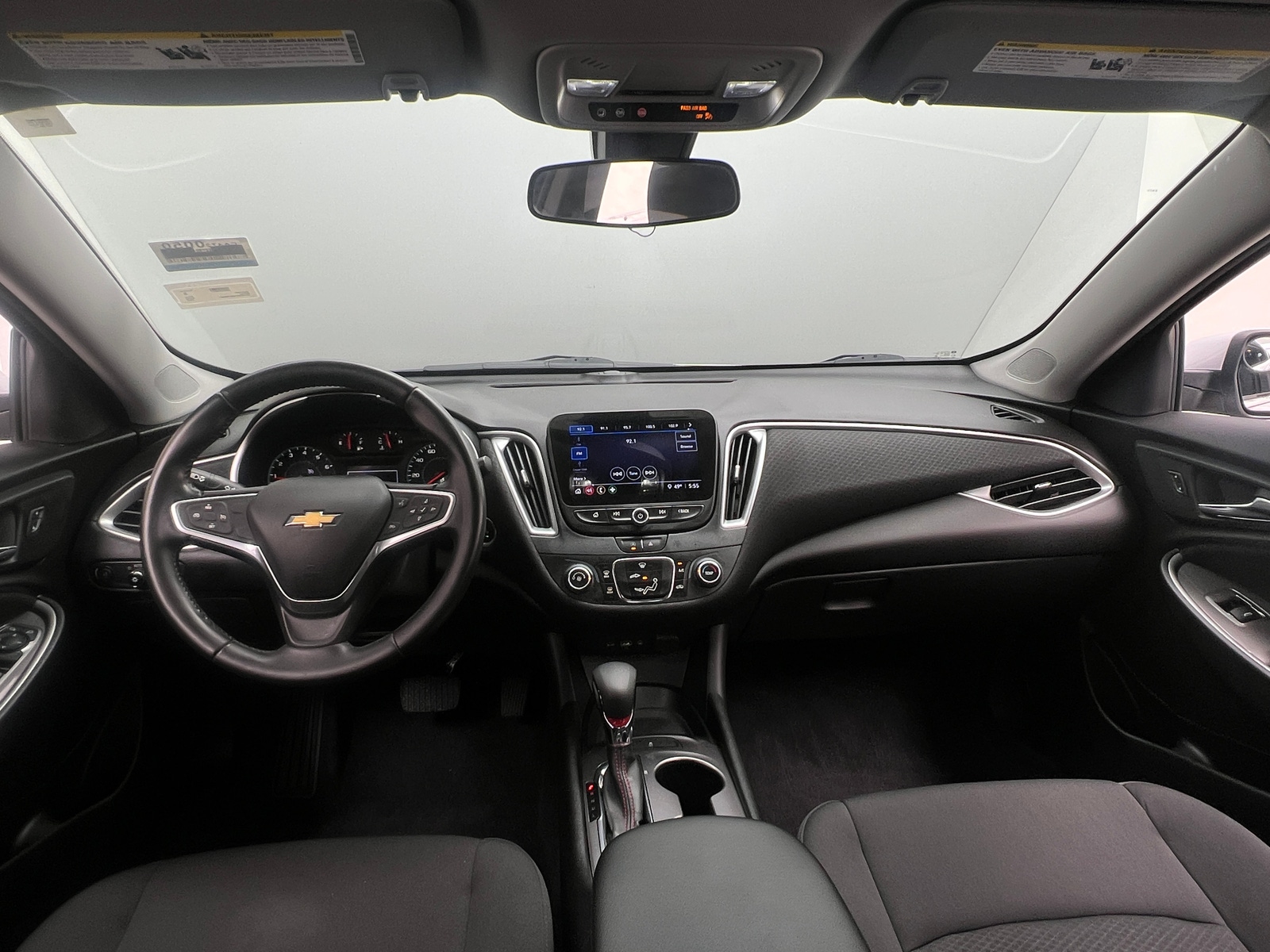 Thumbnail: 2022 Chevrolet Malibu - 3