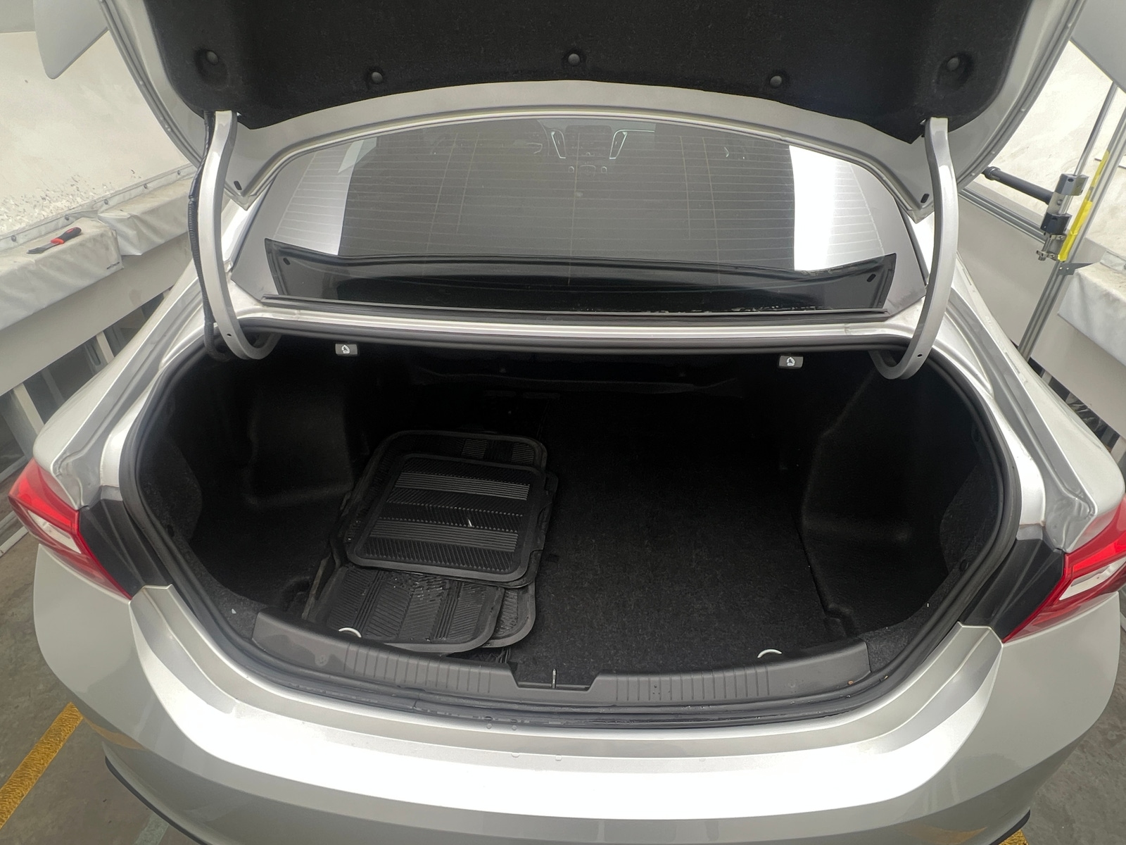 Thumbnail: 2022 Chevrolet Malibu - 7