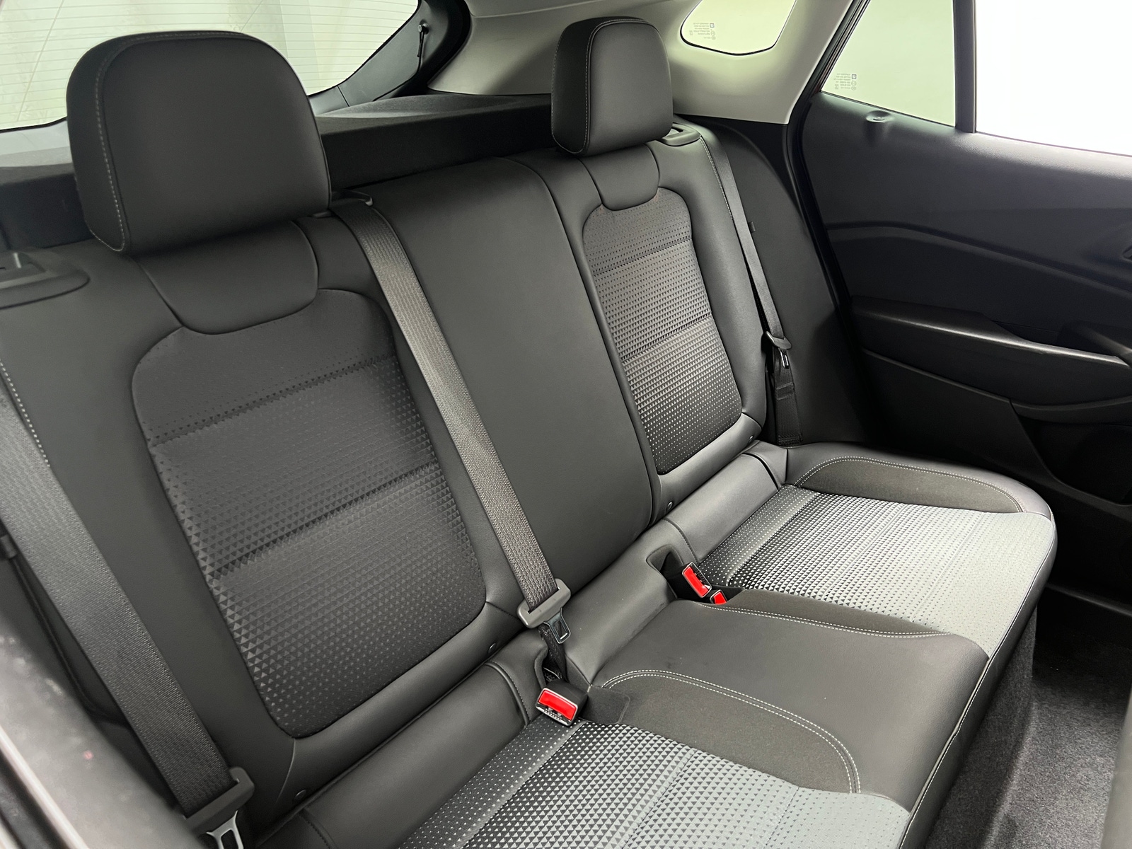 Thumbnail: 2025 Chevrolet Trax - 6