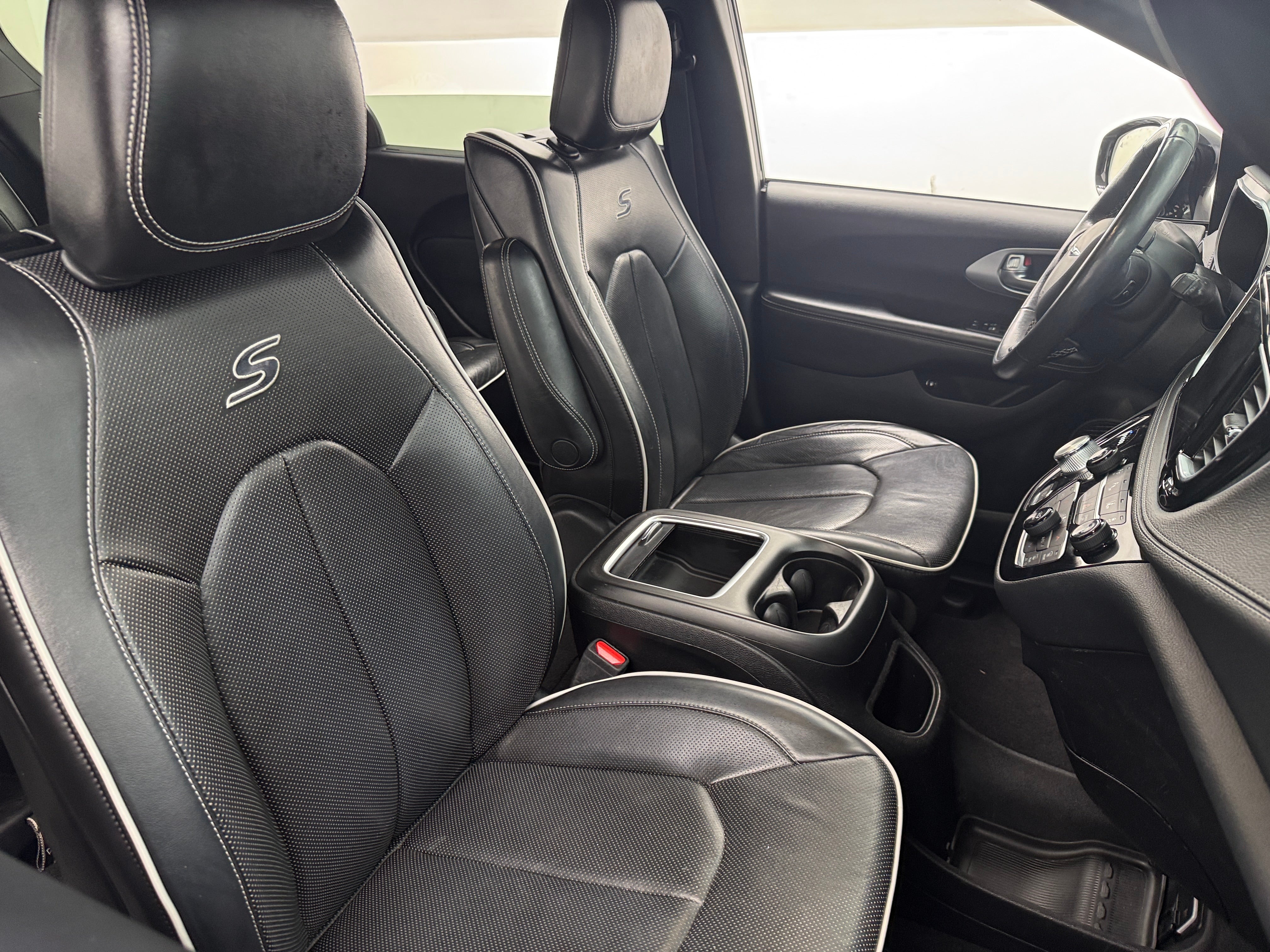 2020 Chrysler Pacifica Hybrid