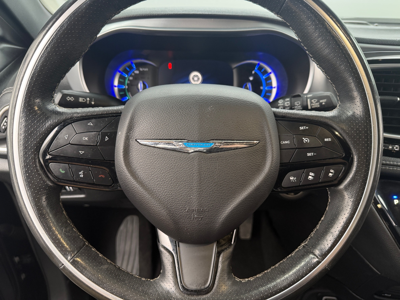 Thumbnail: 2020 Chrysler Pacifica - 4