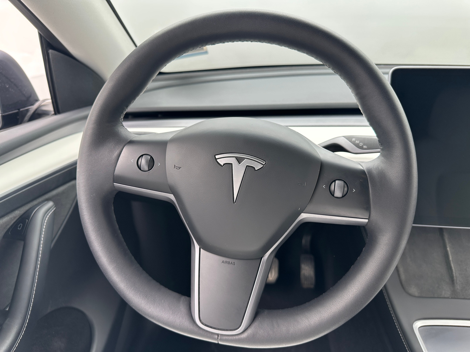 Thumbnail: 2023 Tesla Model Y - 4