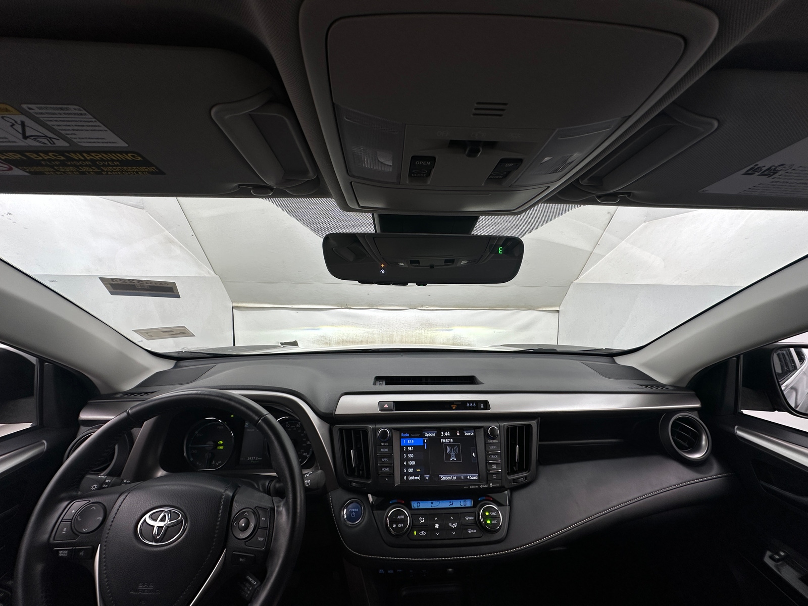 Thumbnail: 2017 Toyota RAV4 - 2