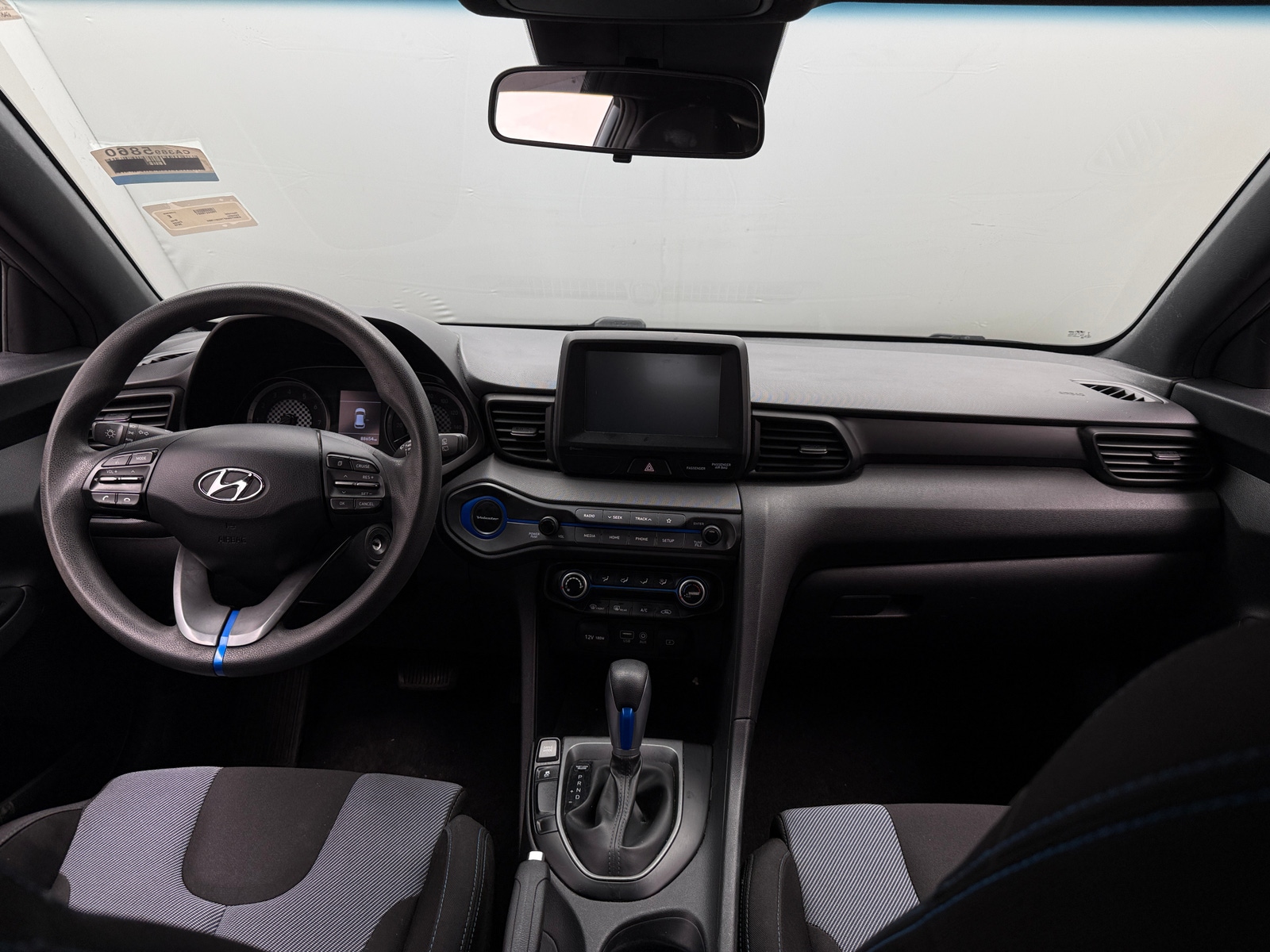 Thumbnail: 2019 Hyundai Veloster - 3