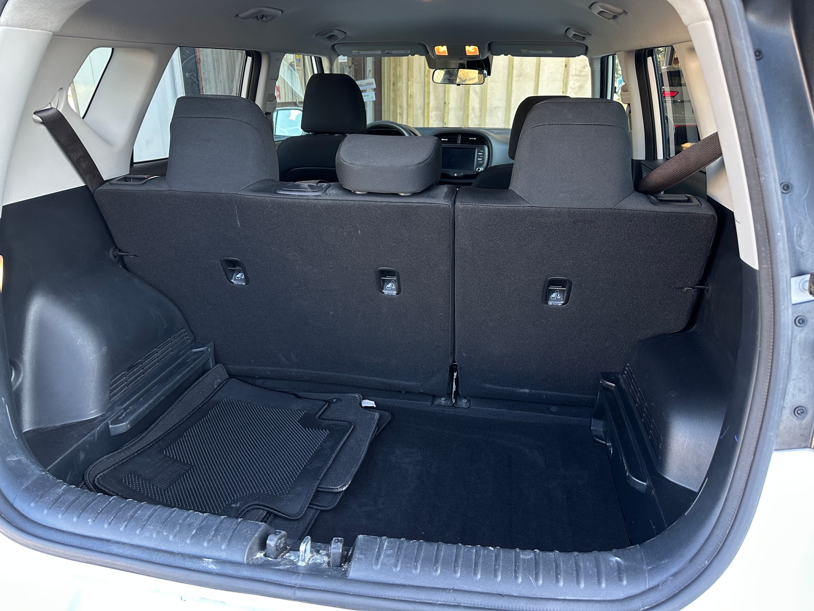 Thumbnail: 2024 Kia Soul - 7