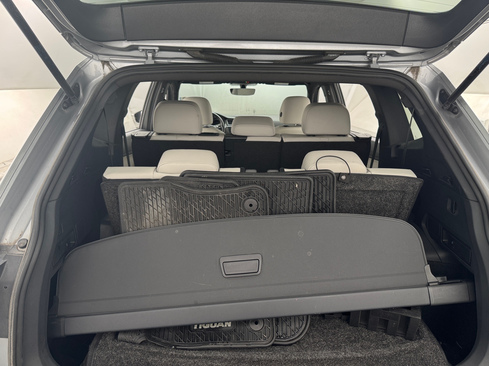 Thumbnail: 2020 Volkswagen Tiguan - 6