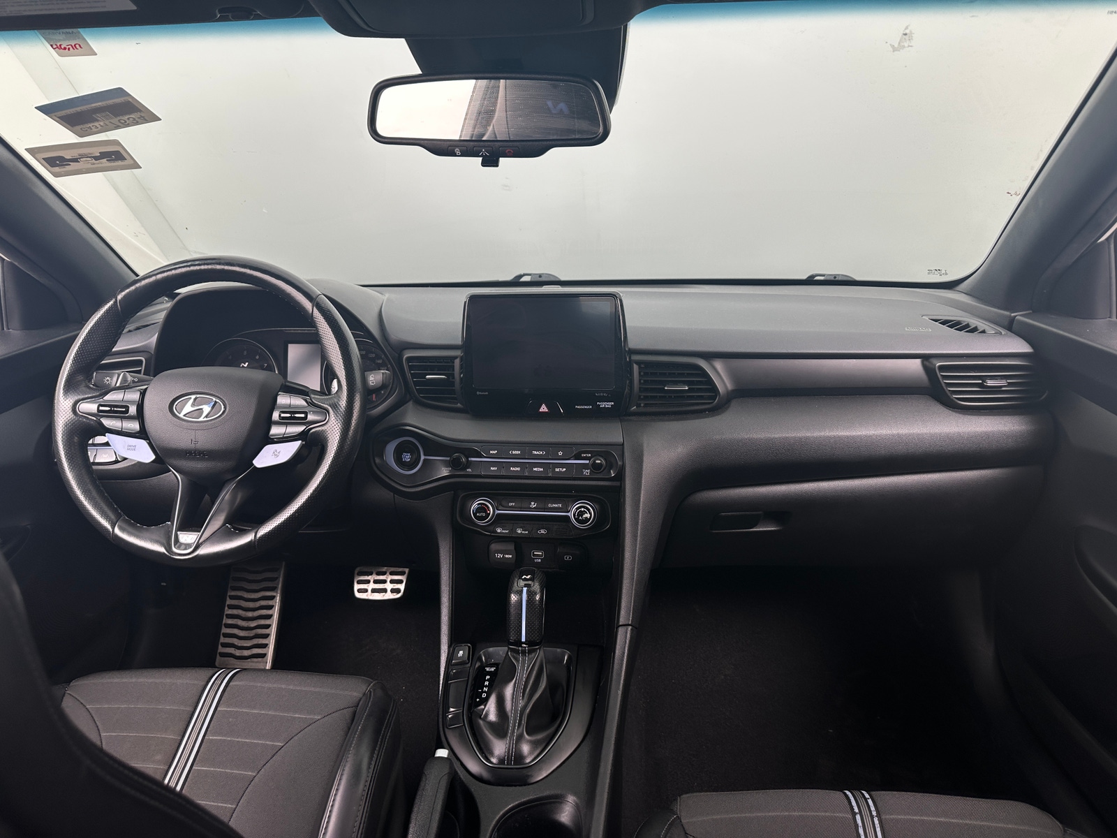 Thumbnail: 2022 Hyundai Veloster - 2