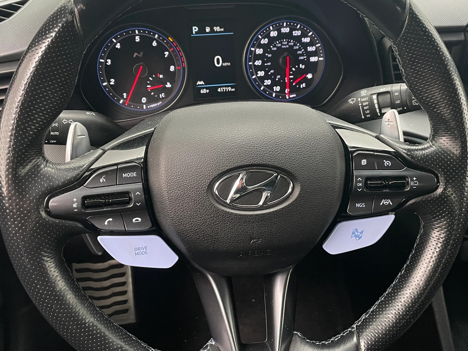 Thumbnail: 2022 Hyundai Veloster - 4