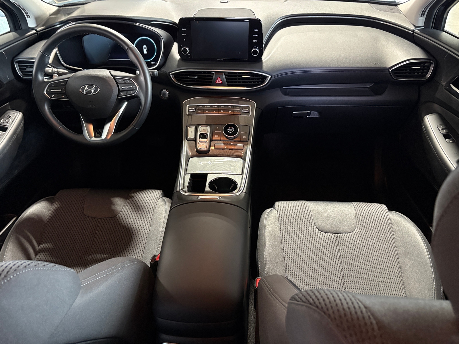 Thumbnail: 2022 Hyundai Santa Fe - 3