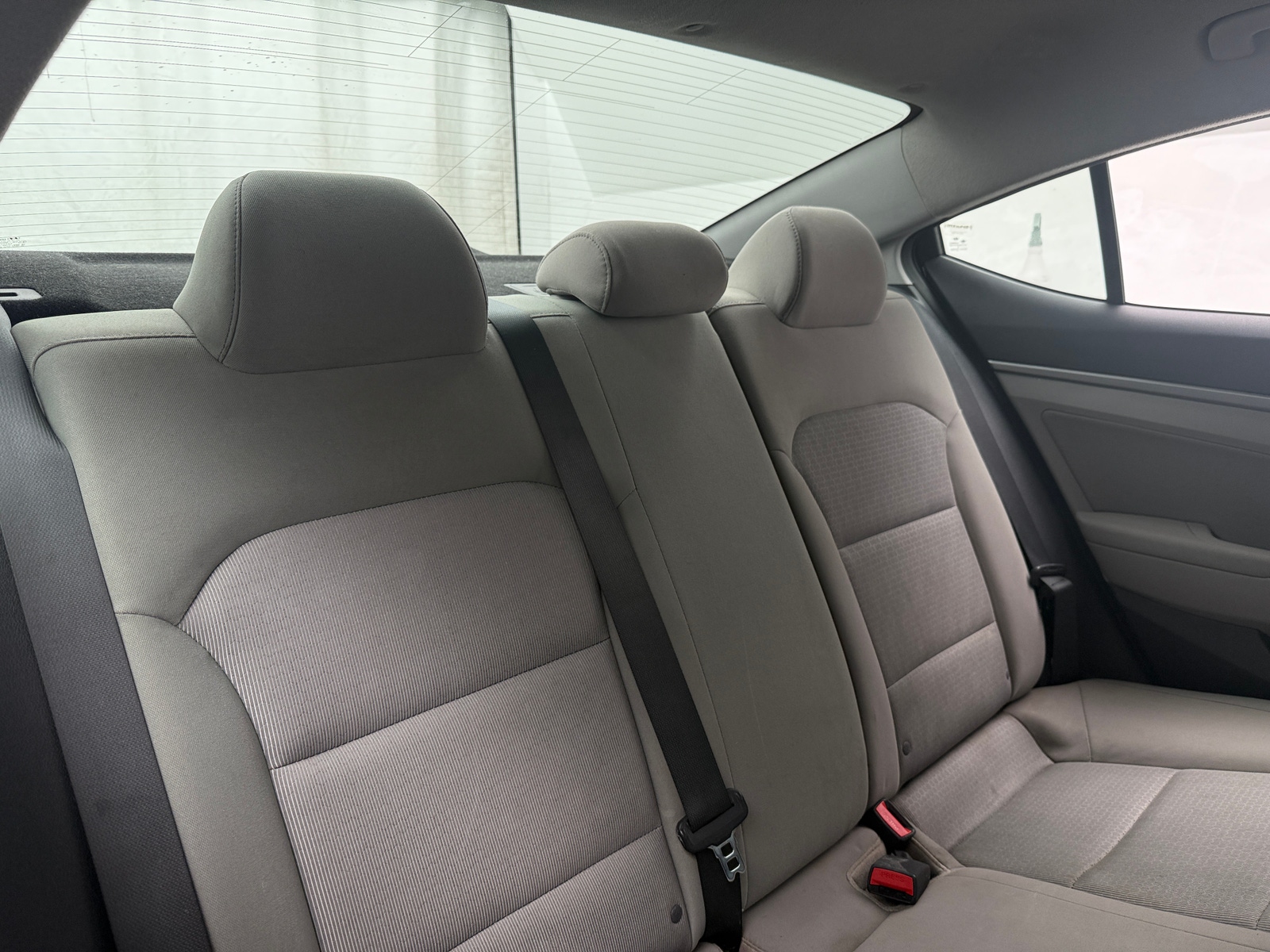 Thumbnail: 2017 Hyundai Elantra - 6