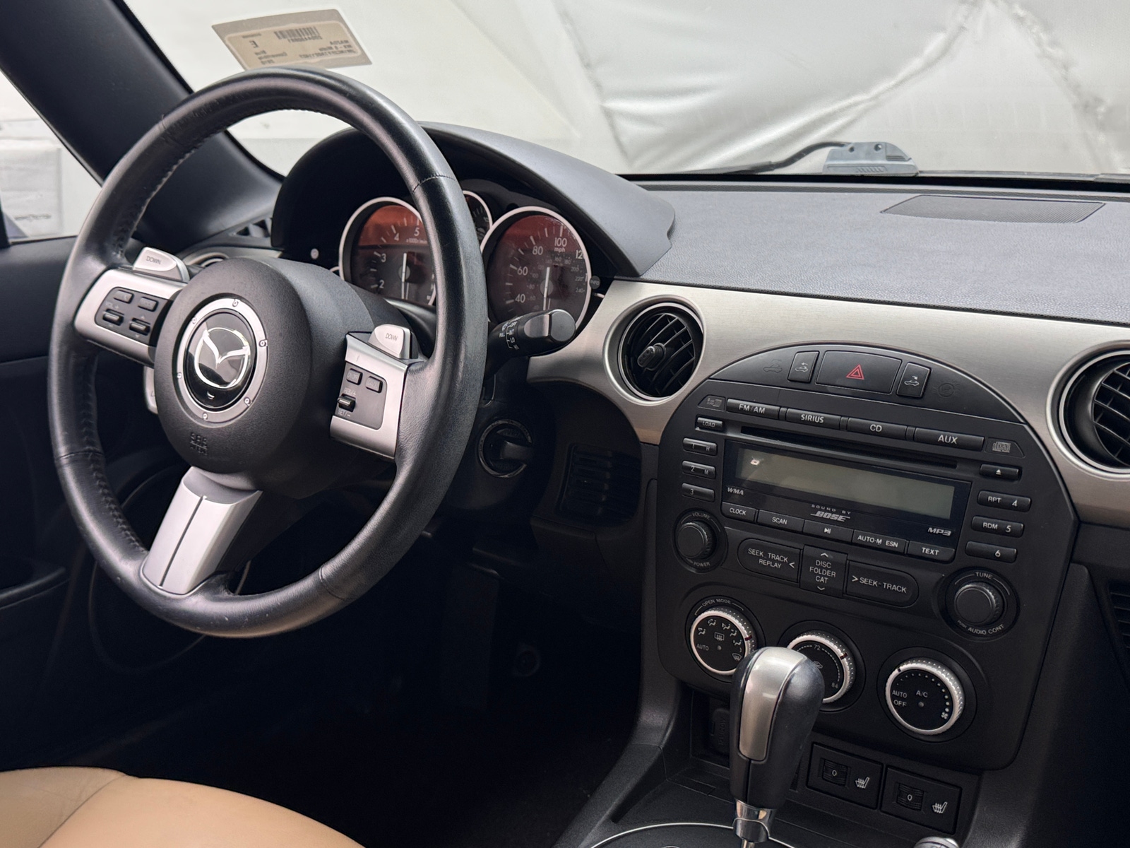 Thumbnail: 2010 Mazda MX-5 Miata - 2