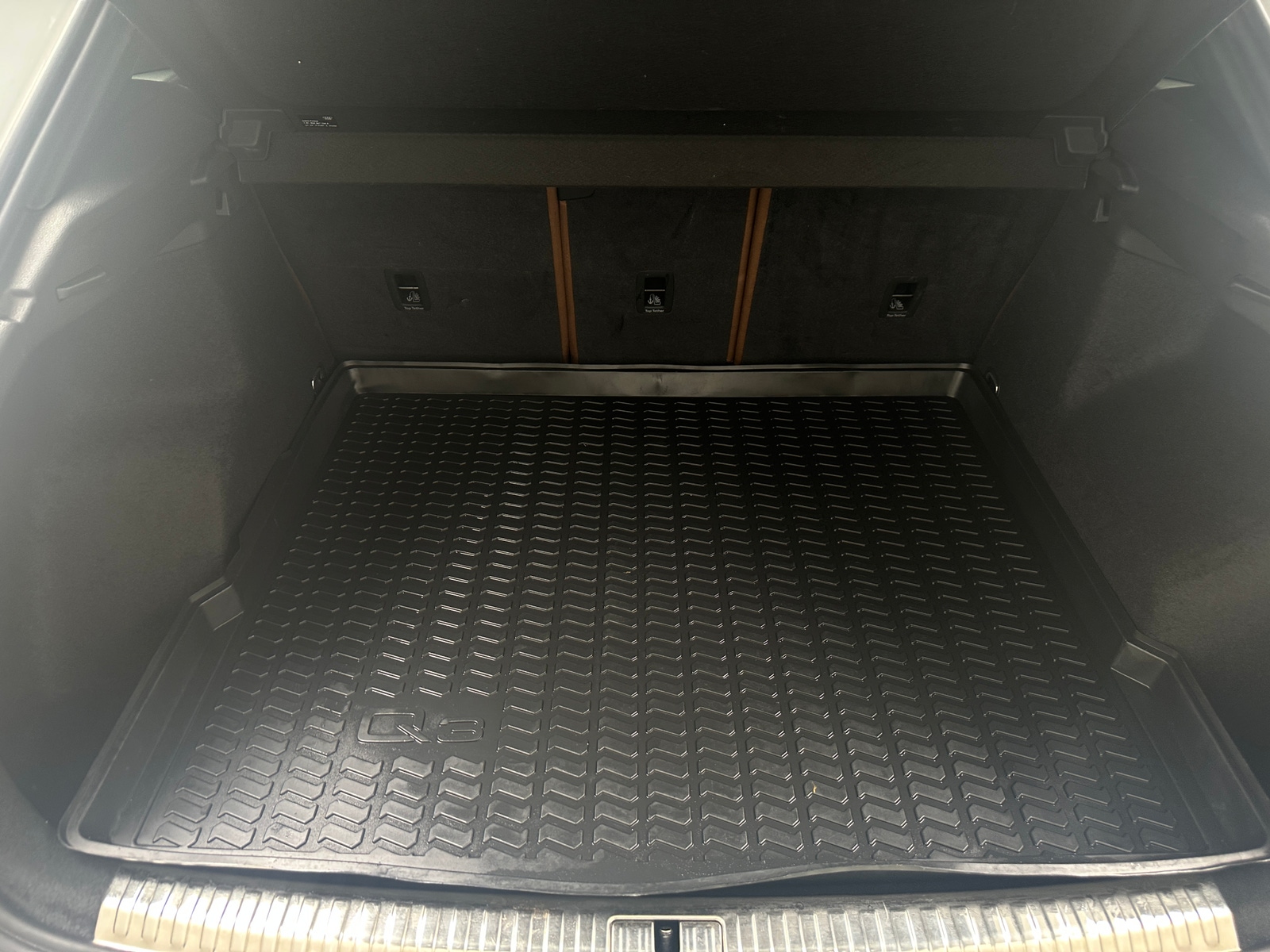 Thumbnail: 2022 Audi Q3 - 6