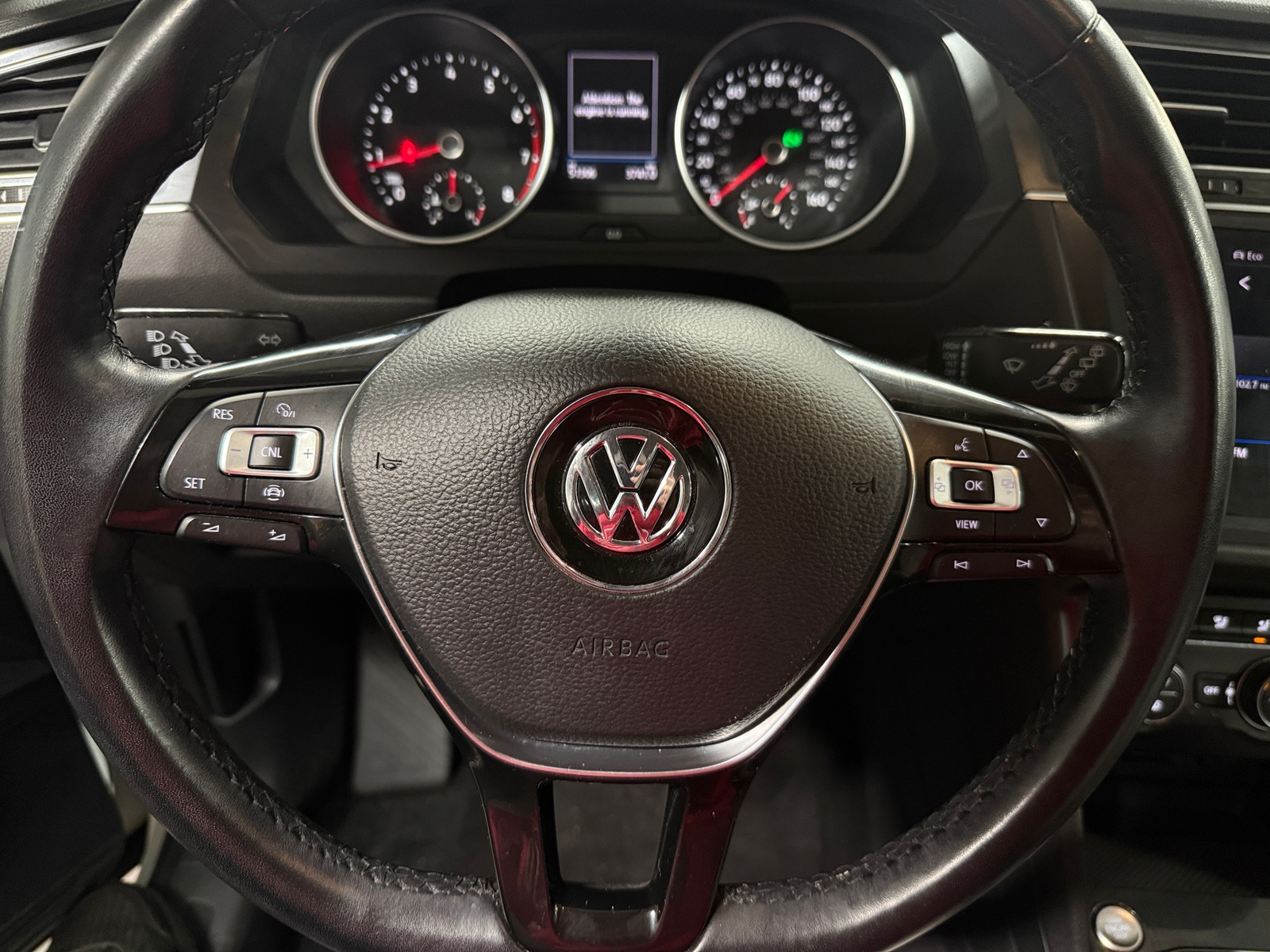 Thumbnail: 2019 Volkswagen Tiguan - 4