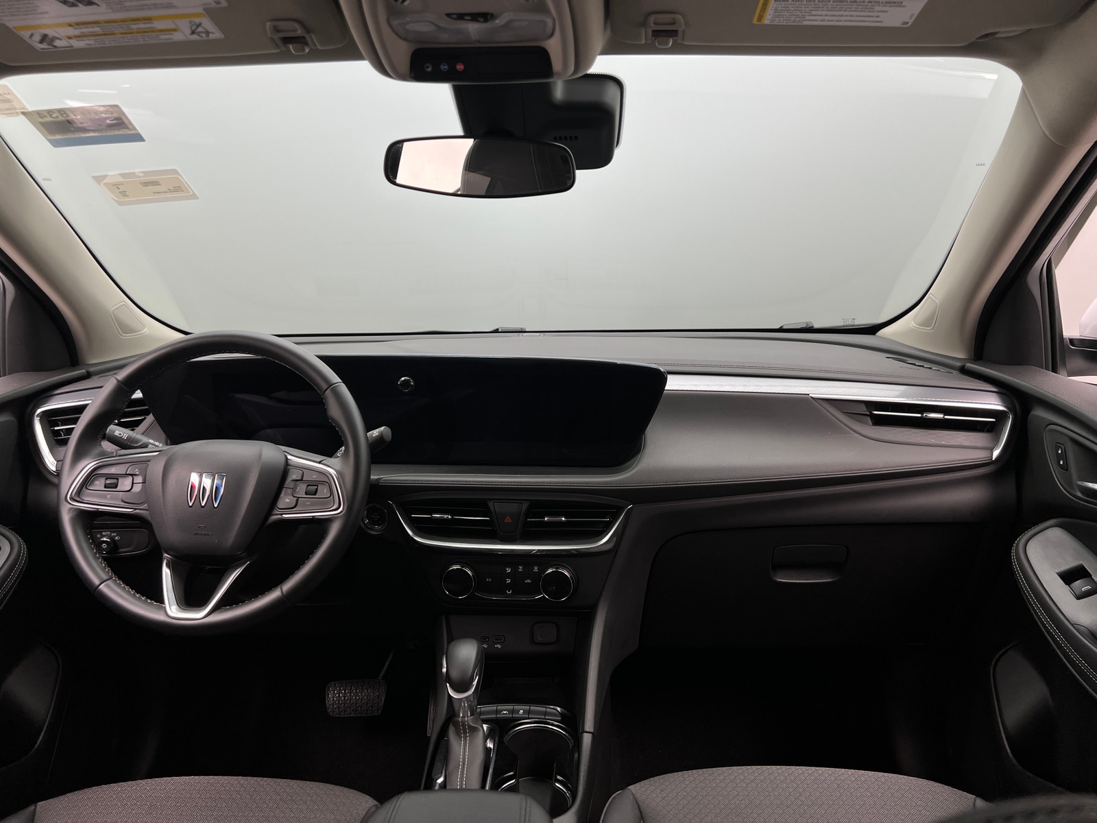 Thumbnail: 2025 Buick Encore GX - 3