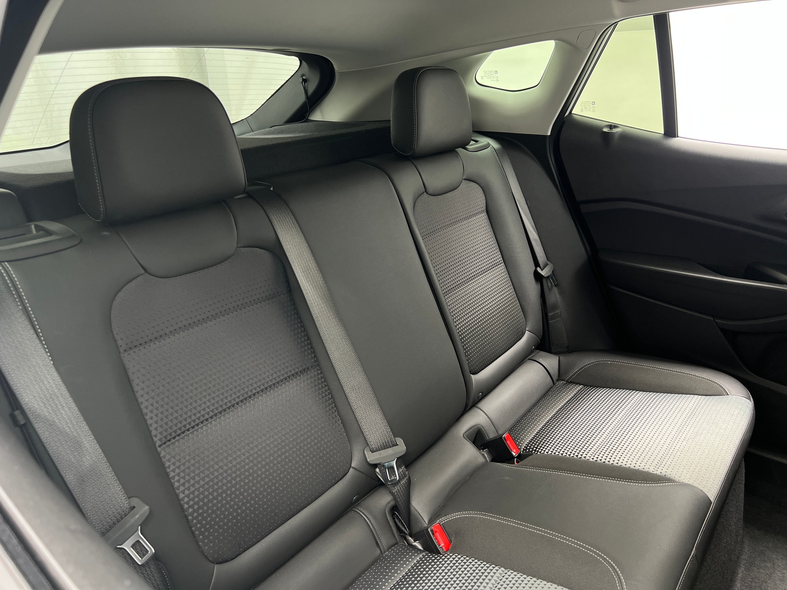 Thumbnail: 2025 Chevrolet Trax - 6