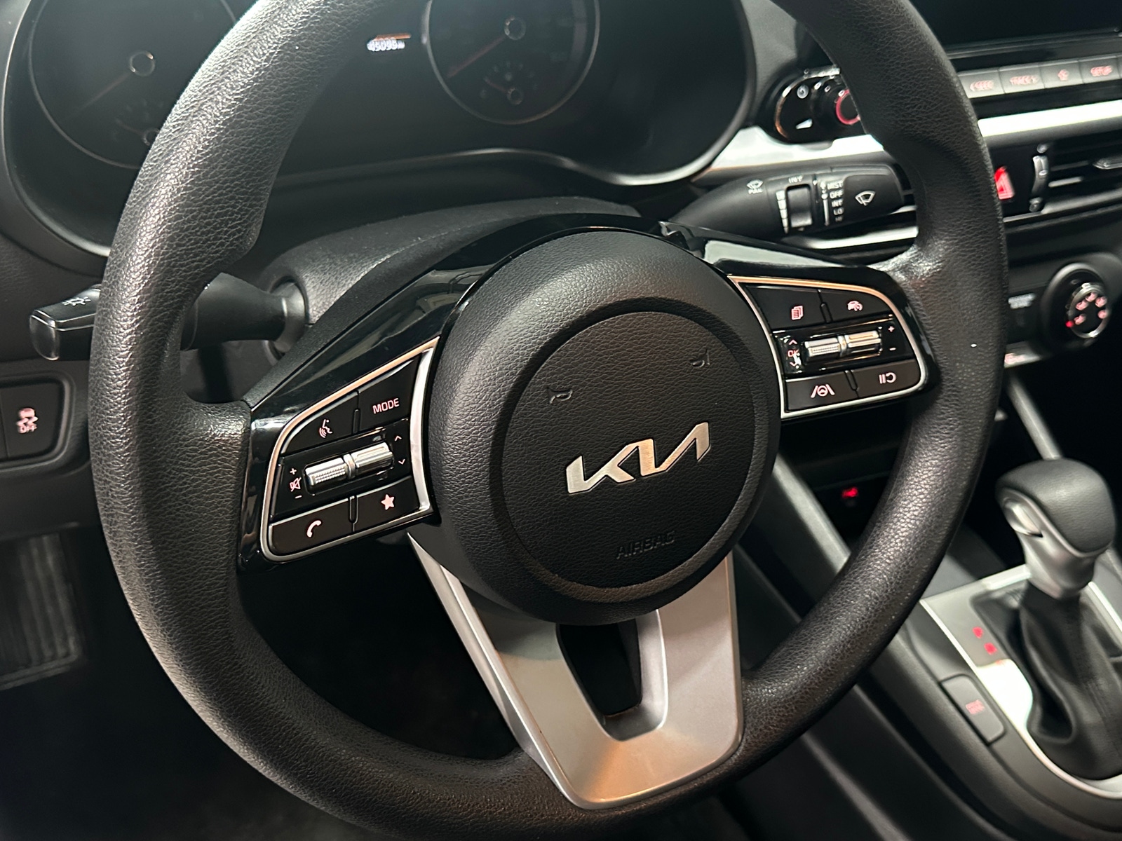 Thumbnail: 2024 Kia Forte - 5