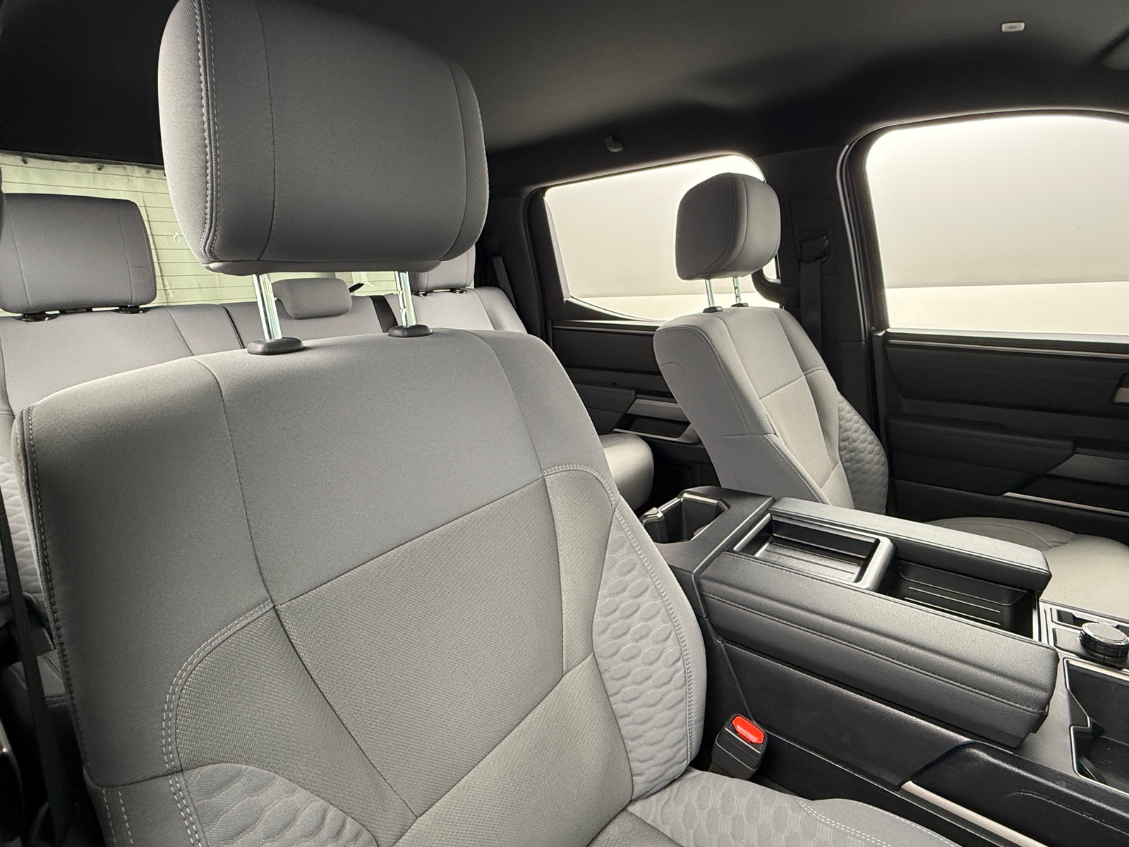 Thumbnail: 2025 Toyota Tundra - 2