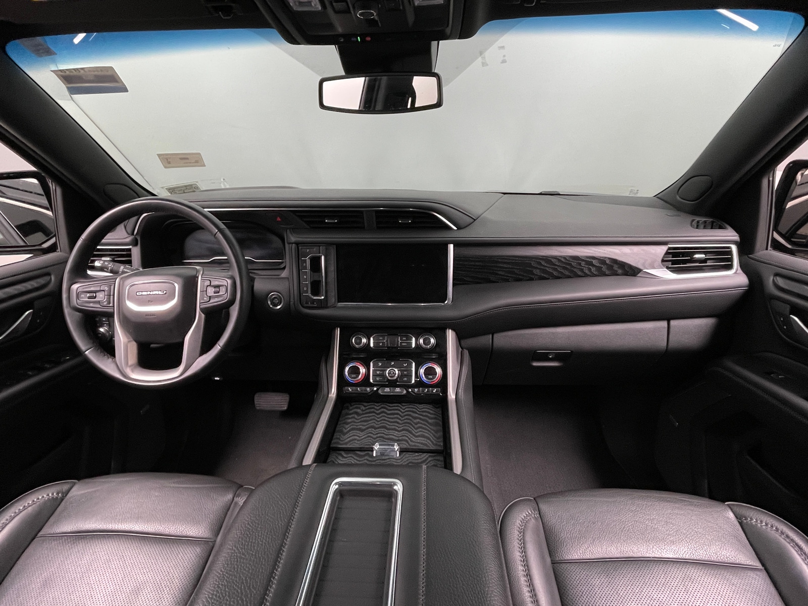 Thumbnail: 2024 GMC Yukon - 2