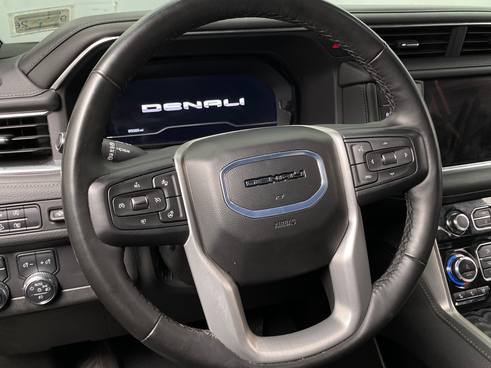 Thumbnail: 2024 GMC Yukon - 4