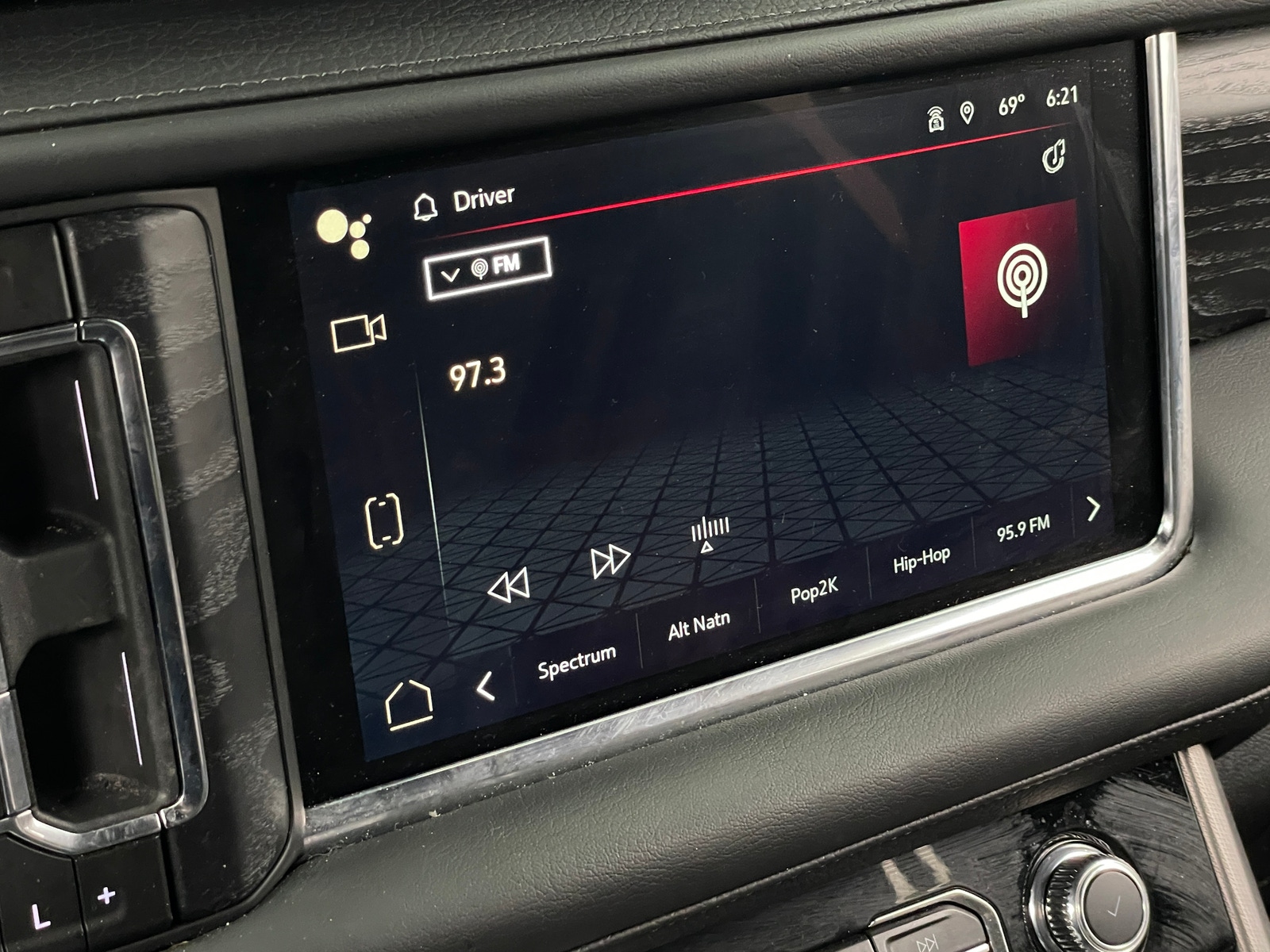 Thumbnail: 2024 GMC Yukon - 3