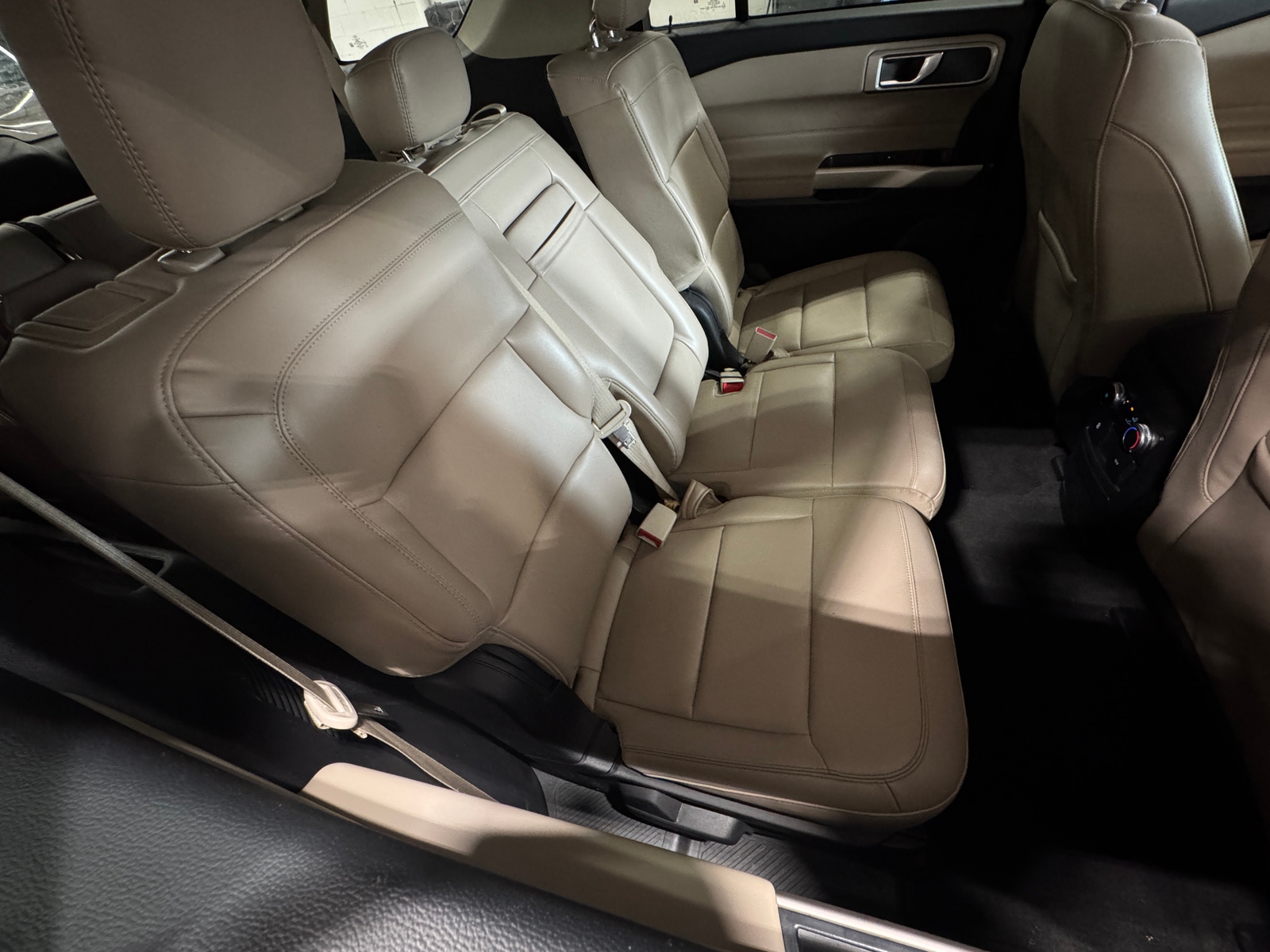 Thumbnail: 2023 Ford Explorer - 5