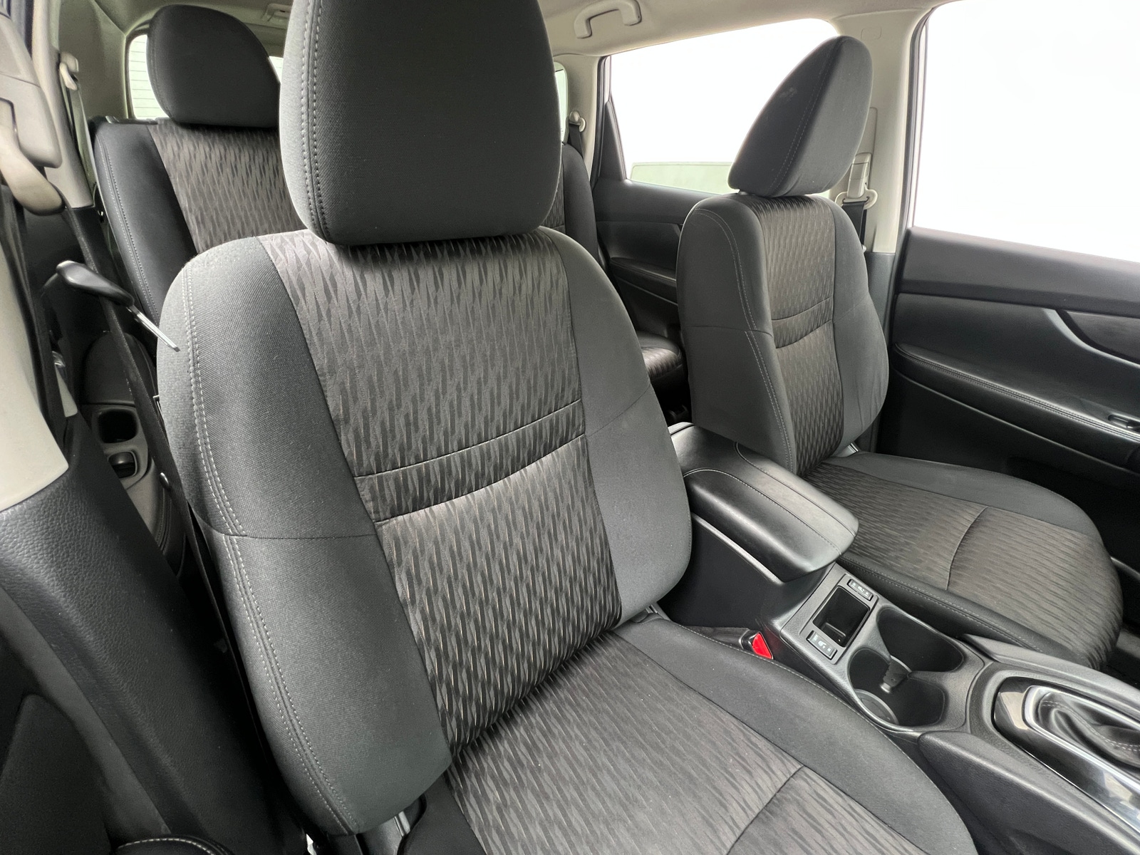 Thumbnail: 2020 Nissan Rogue - 2