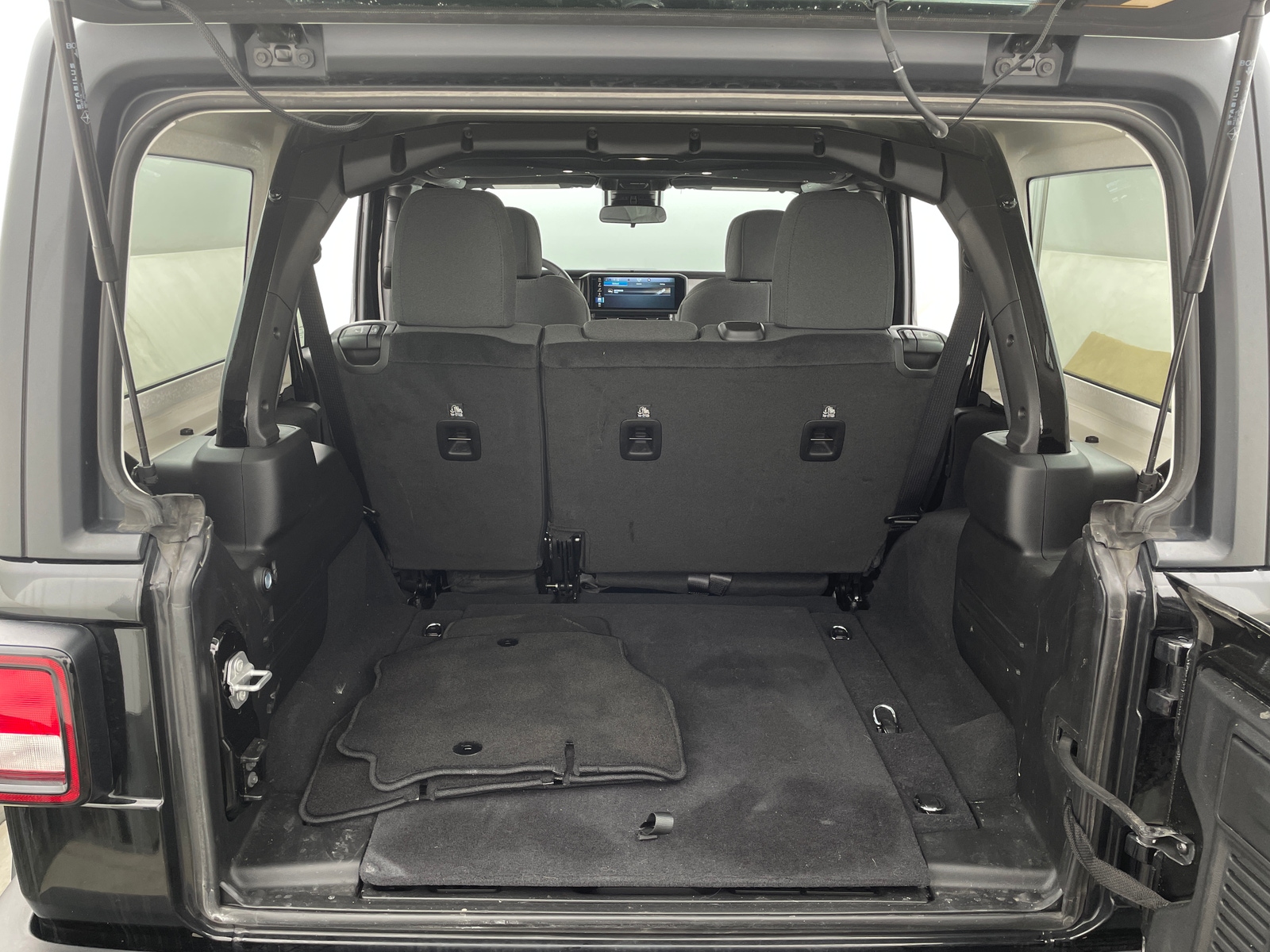 Thumbnail: 2025 Jeep Wrangler - 7